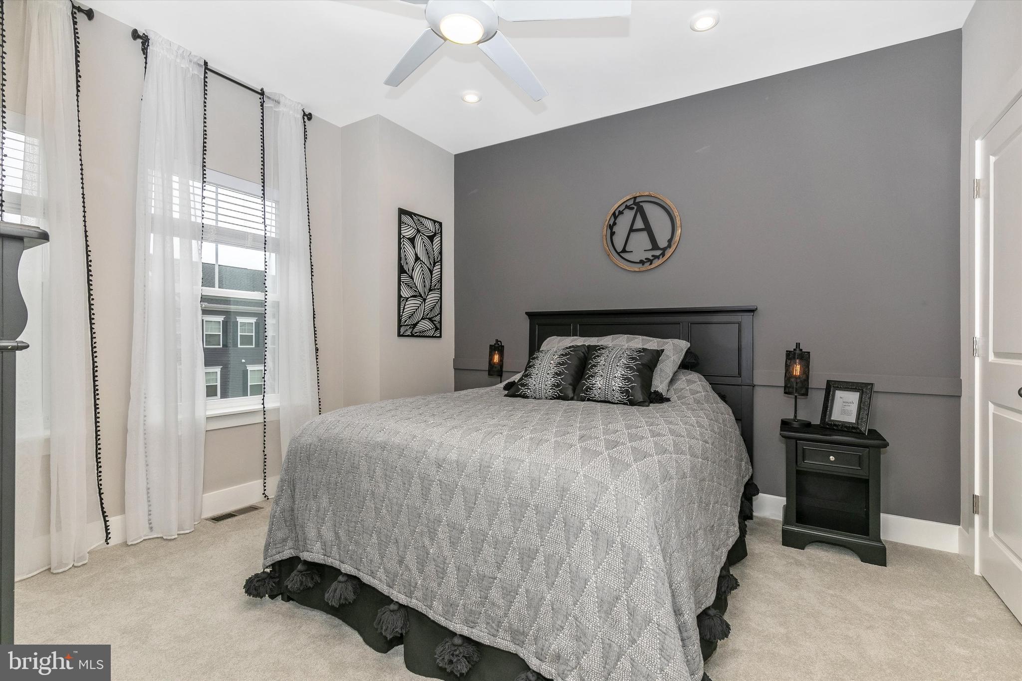 WADE'S GRANT - Residential