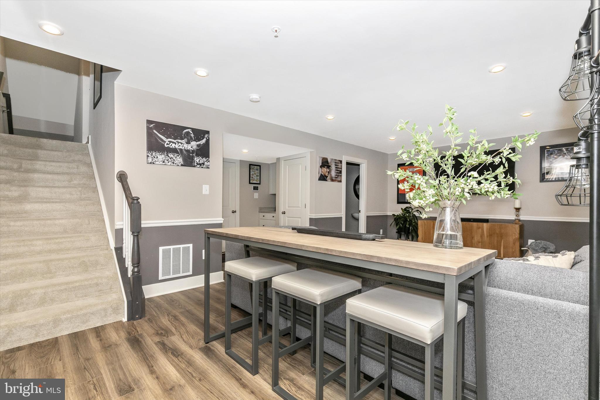 WADE'S GRANT - Residential