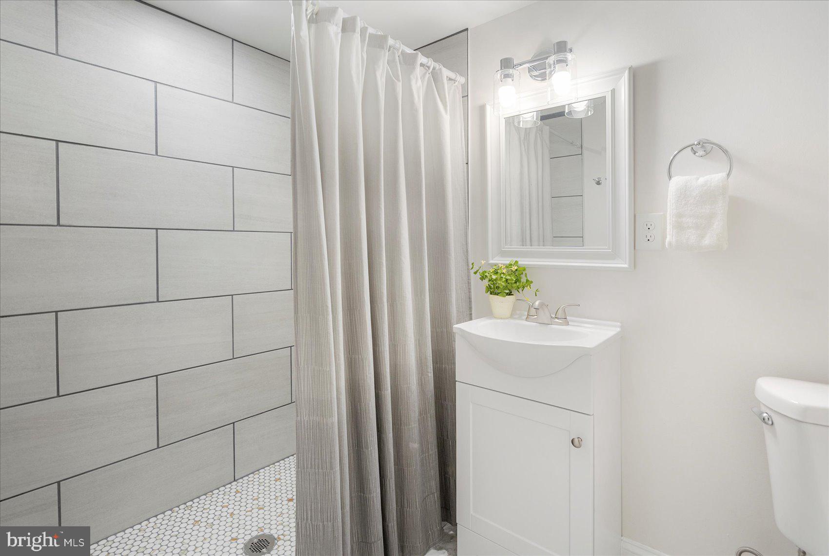 EDMONDSON VILLAGE - Residential