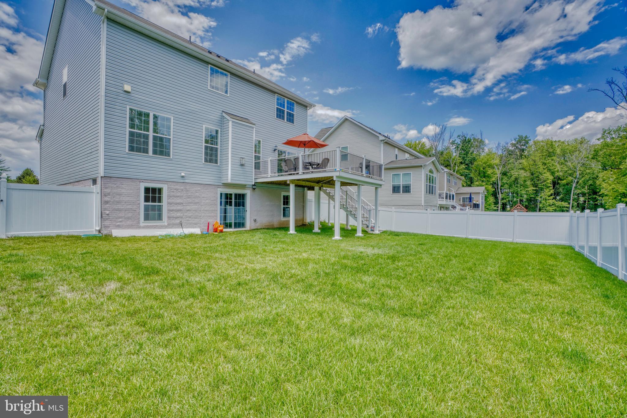 HAMILTON RESERVE - Residential