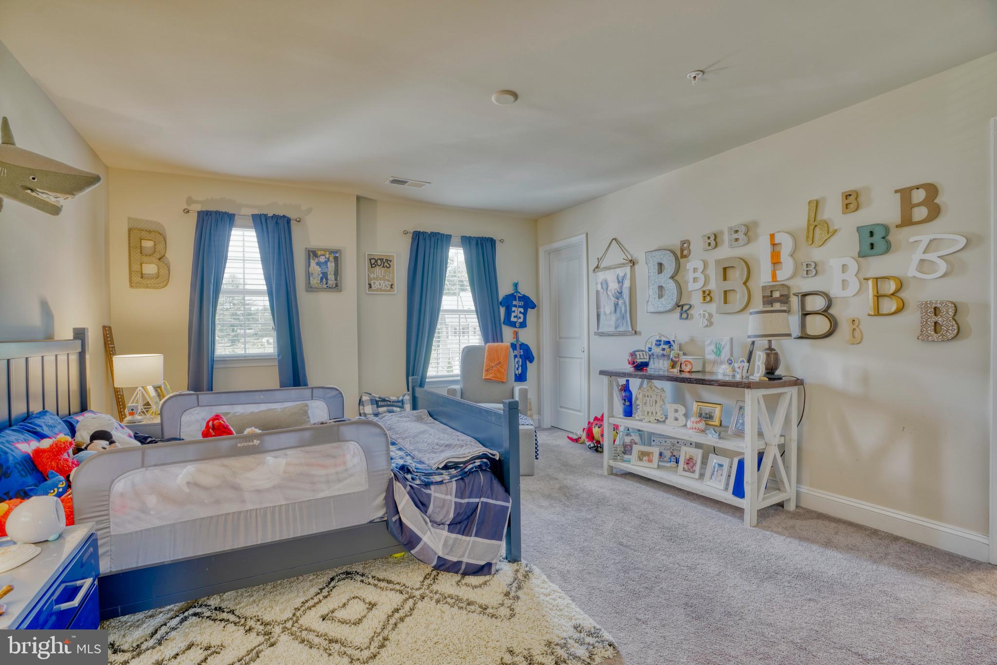 HAMILTON RESERVE - Residential