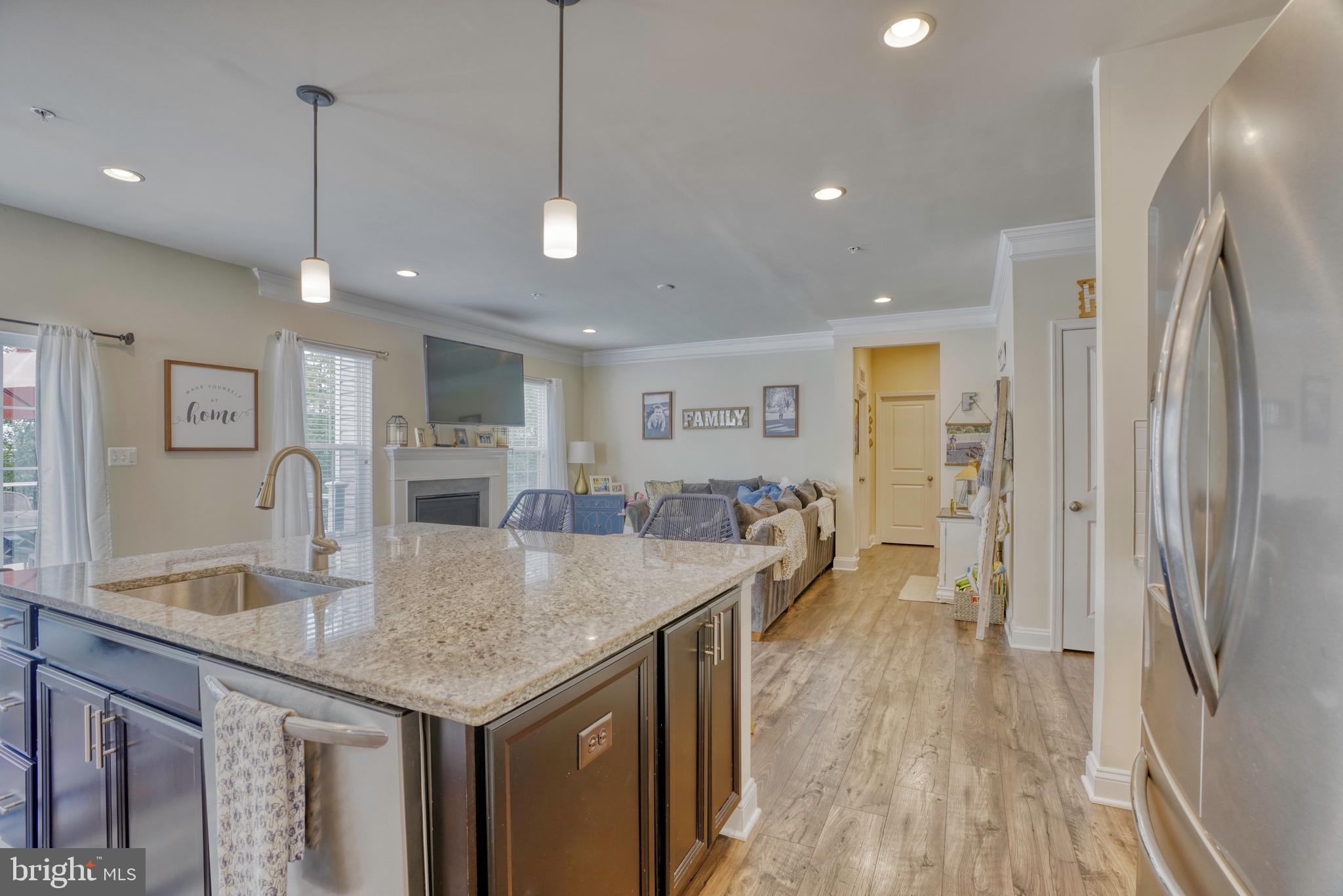 HAMILTON RESERVE - Residential