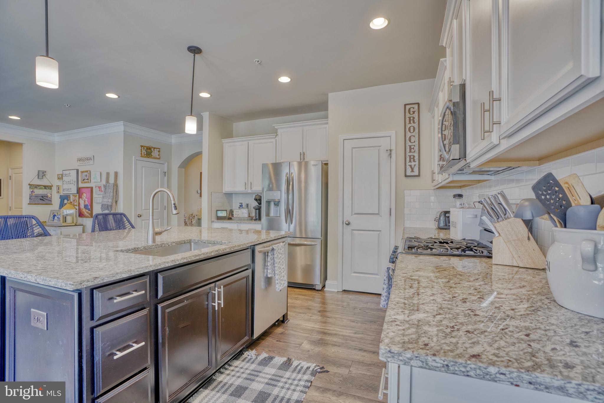 HAMILTON RESERVE - Residential