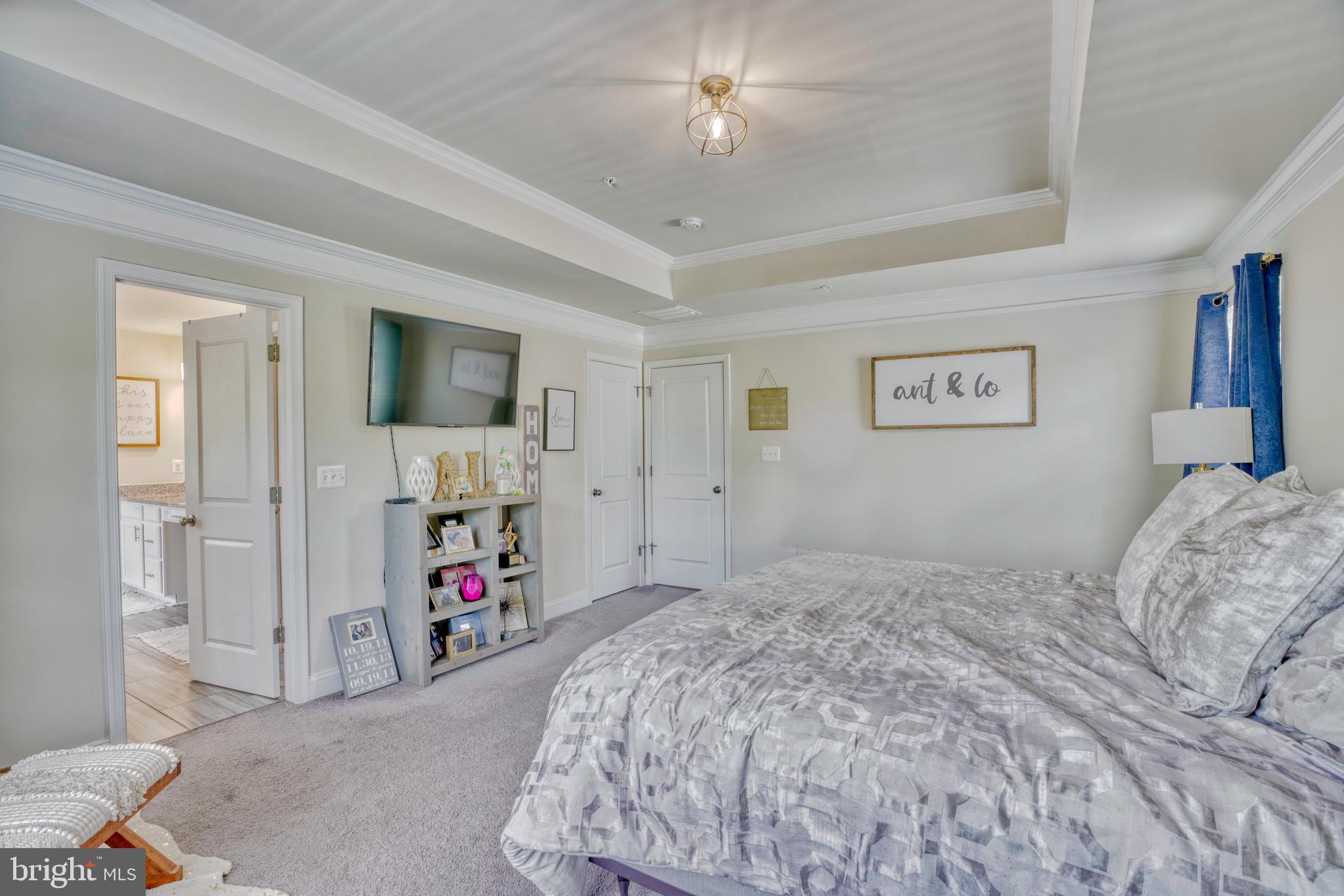 HAMILTON RESERVE - Residential