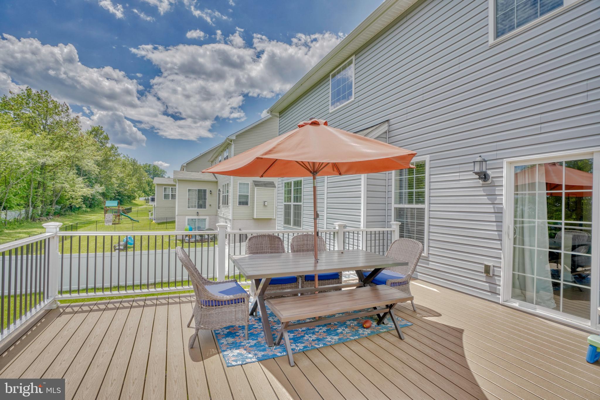 HAMILTON RESERVE - Residential