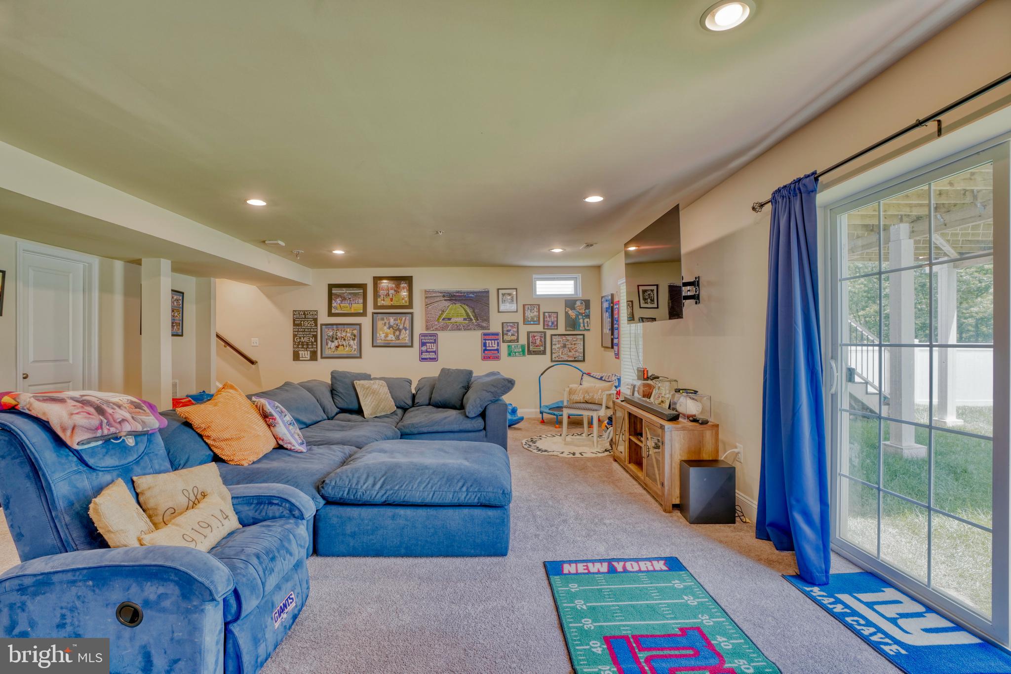 HAMILTON RESERVE - Residential