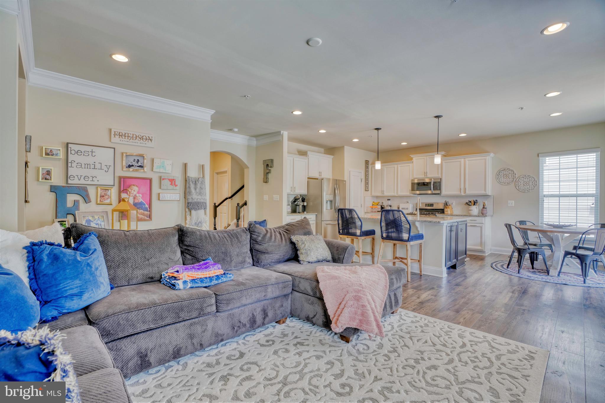 HAMILTON RESERVE - Residential