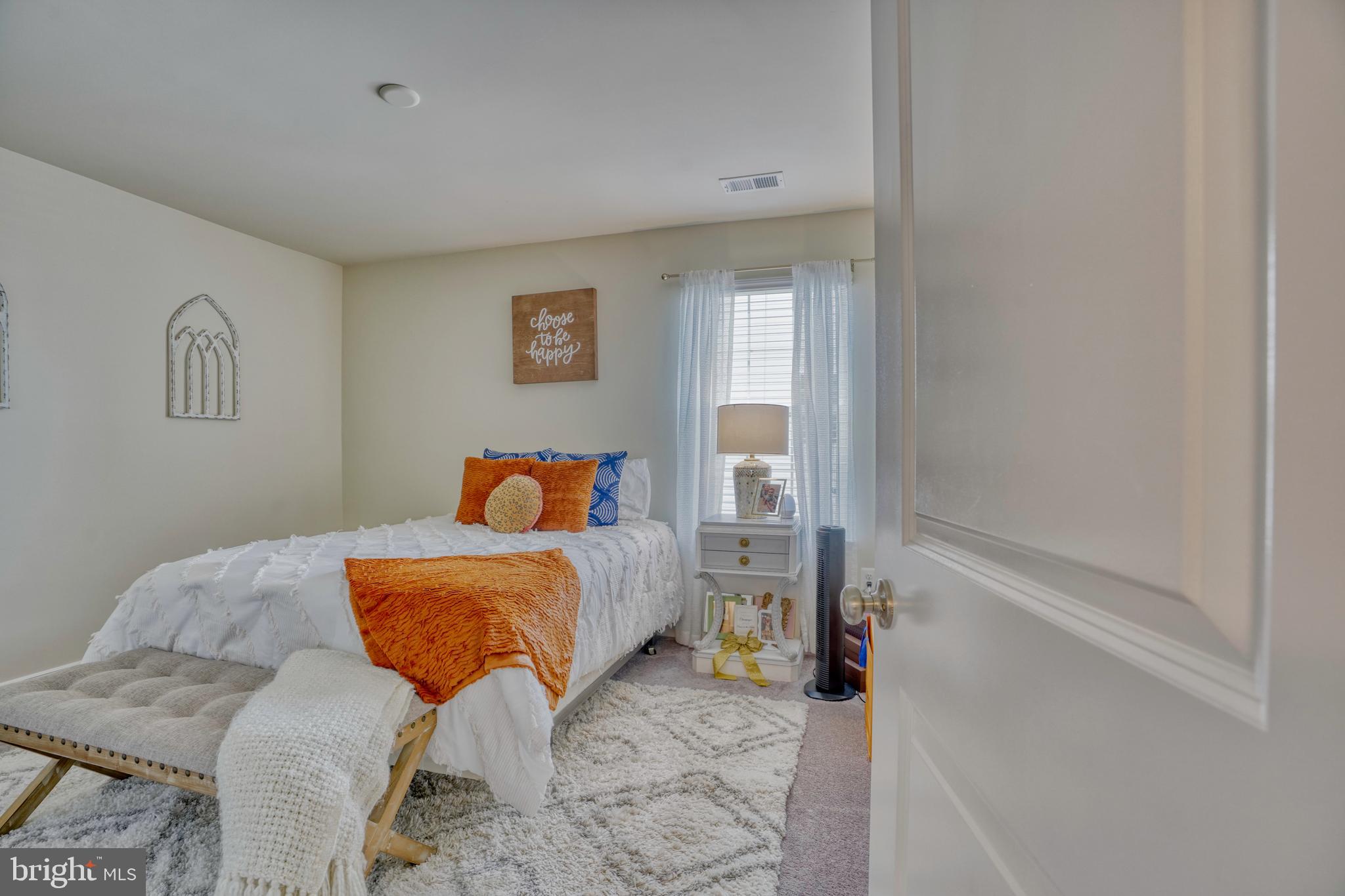 HAMILTON RESERVE - Residential