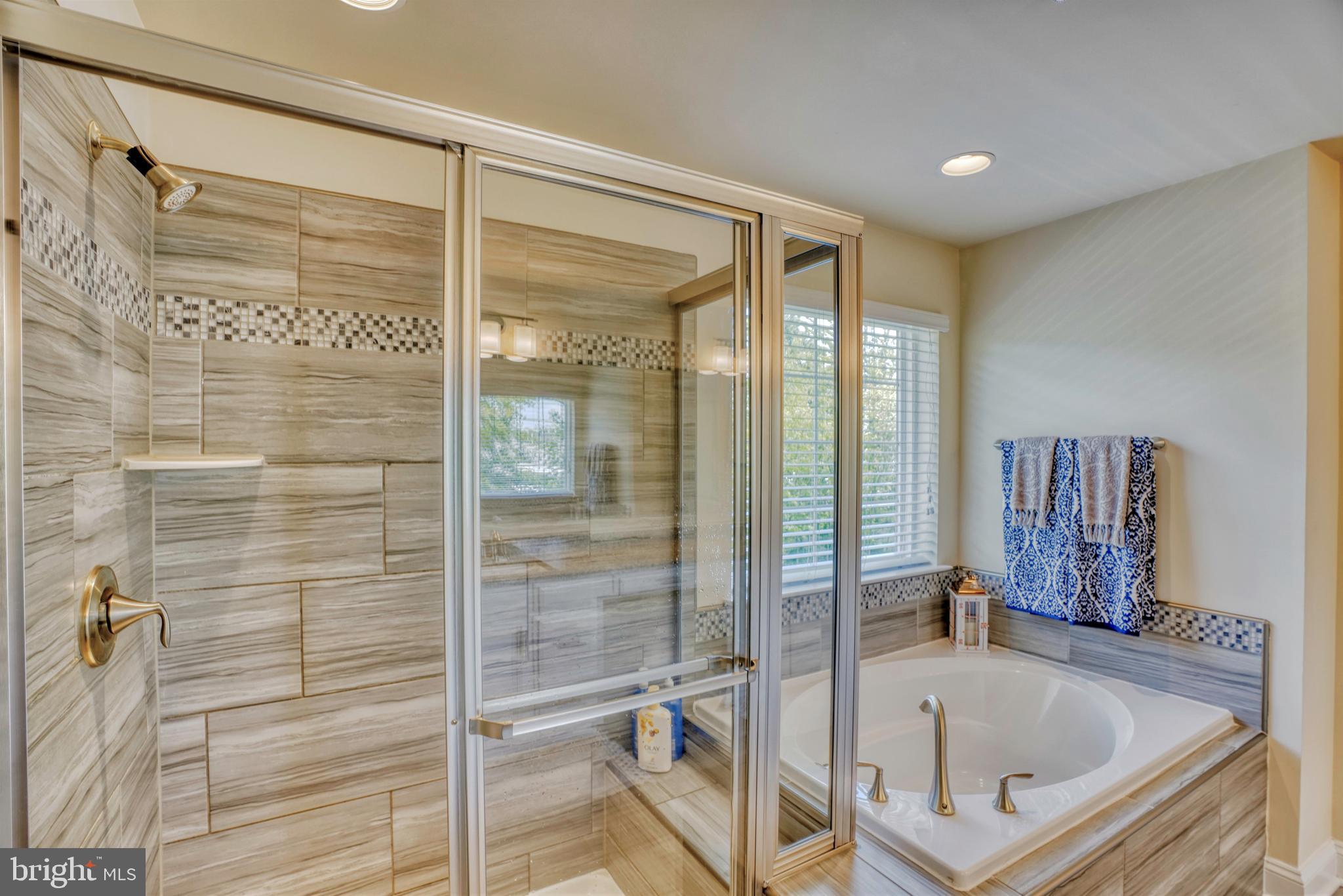 HAMILTON RESERVE - Residential