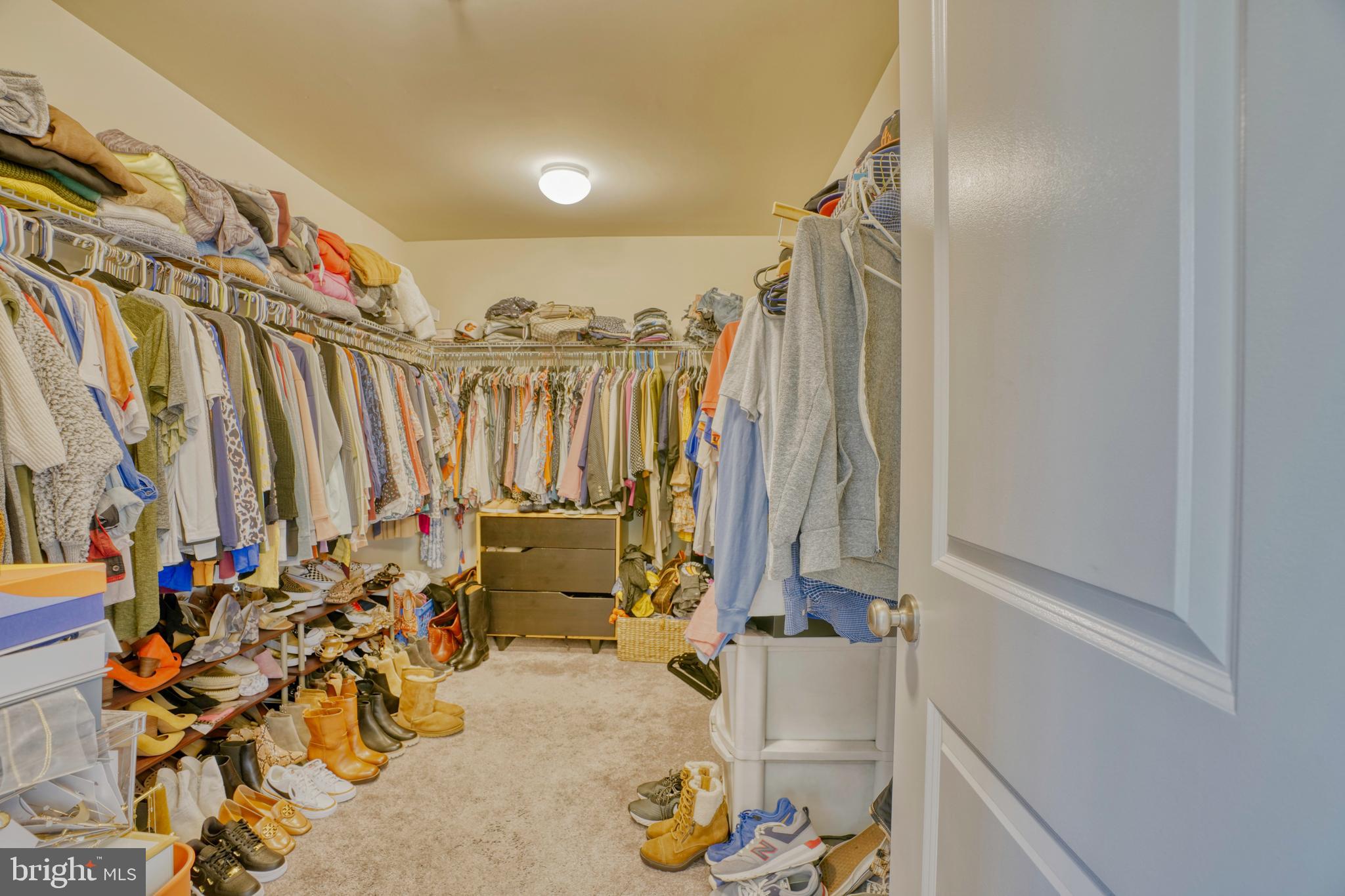 HAMILTON RESERVE - Residential