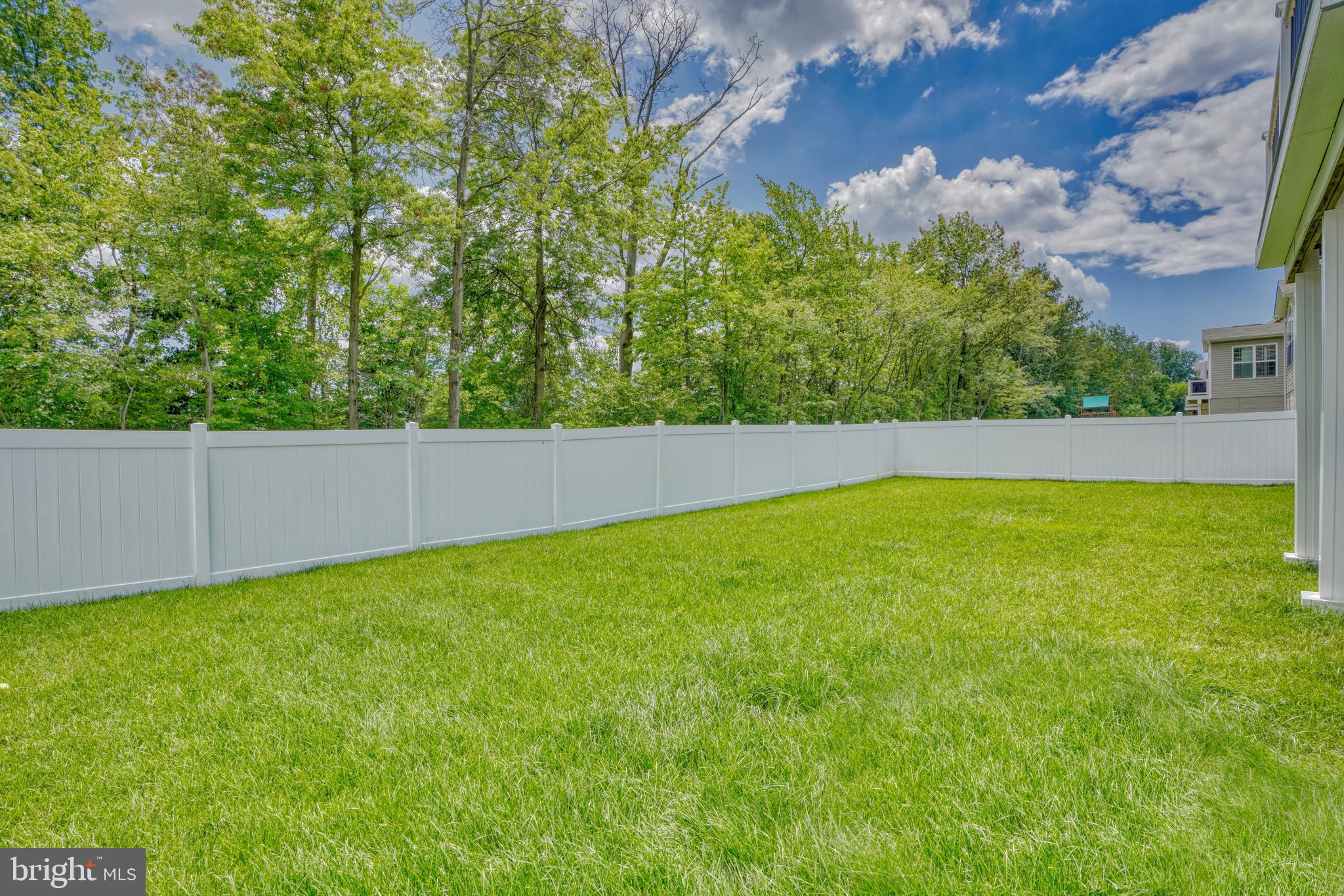 HAMILTON RESERVE - Residential