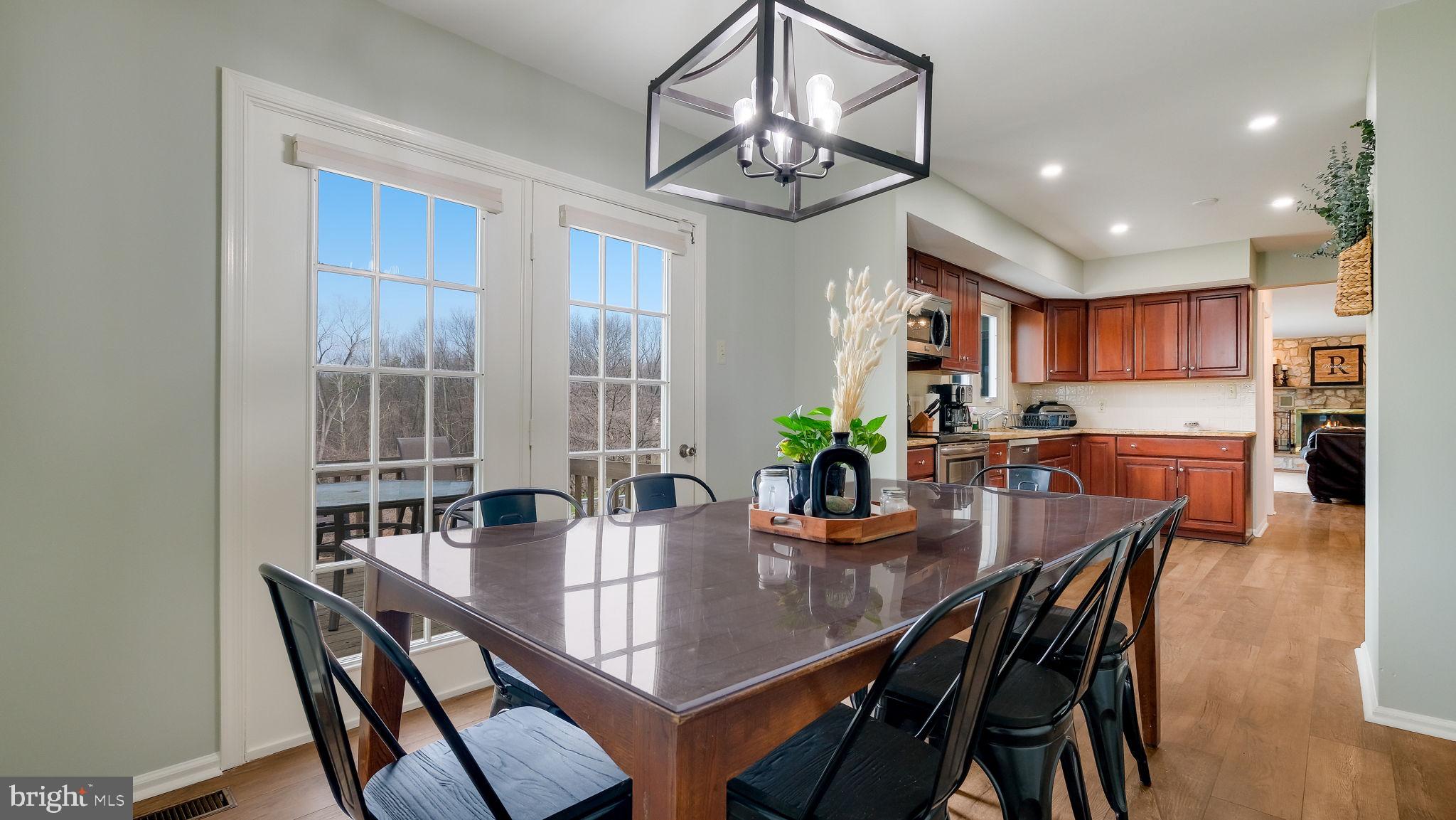 LANGSTOON - Residential