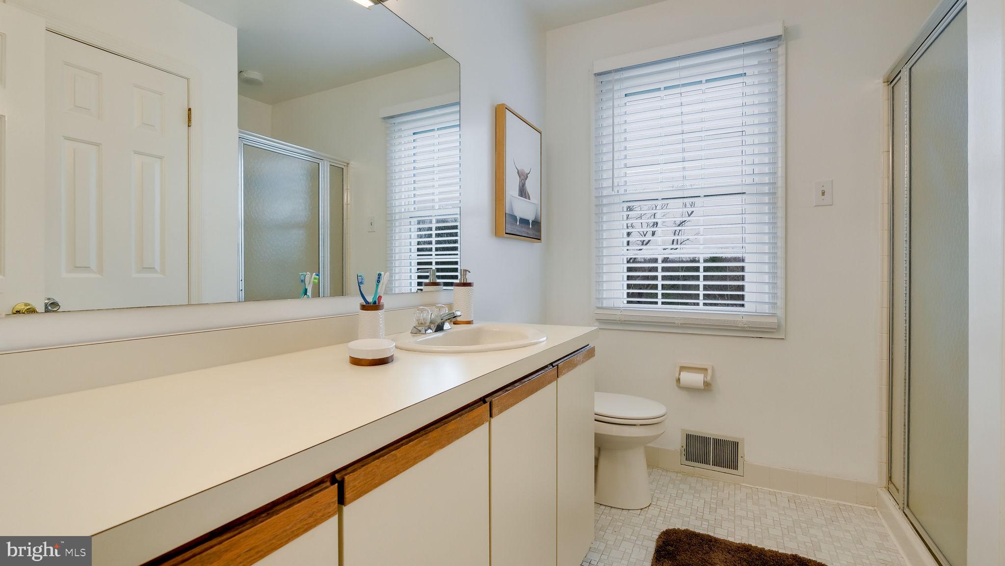 LANGSTOON - Residential