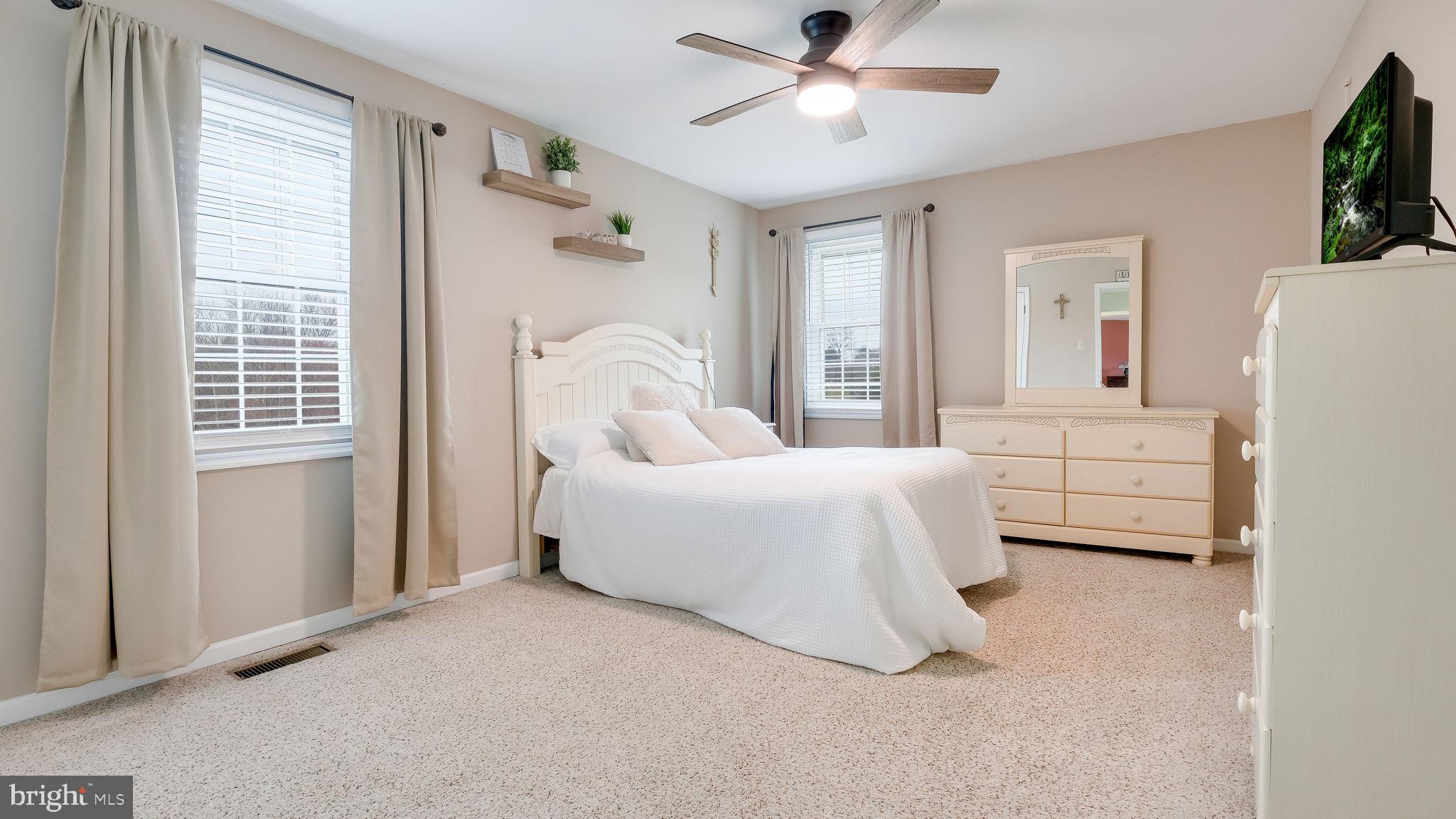 LANGSTOON - Residential