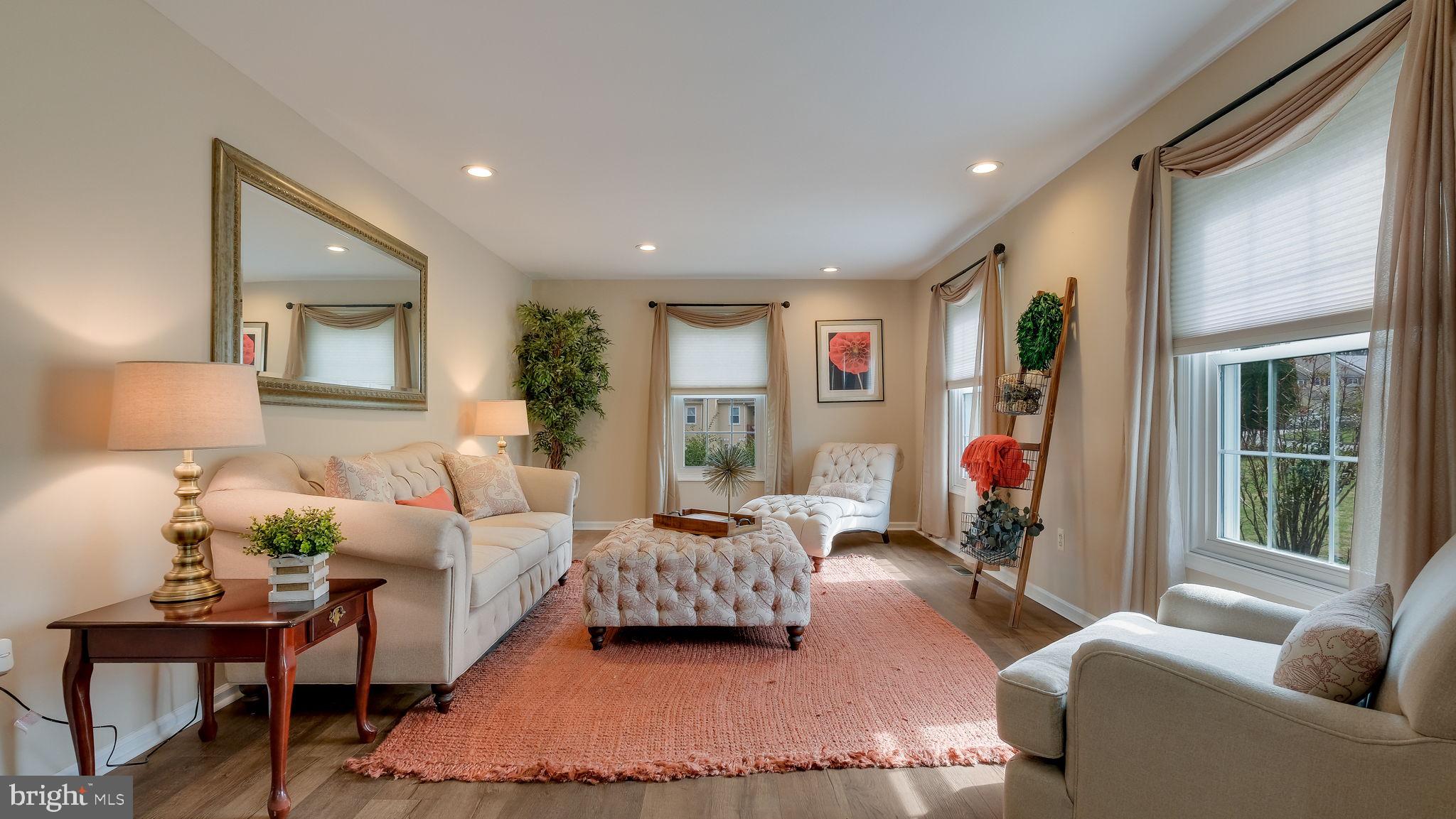 LANGSTOON - Residential