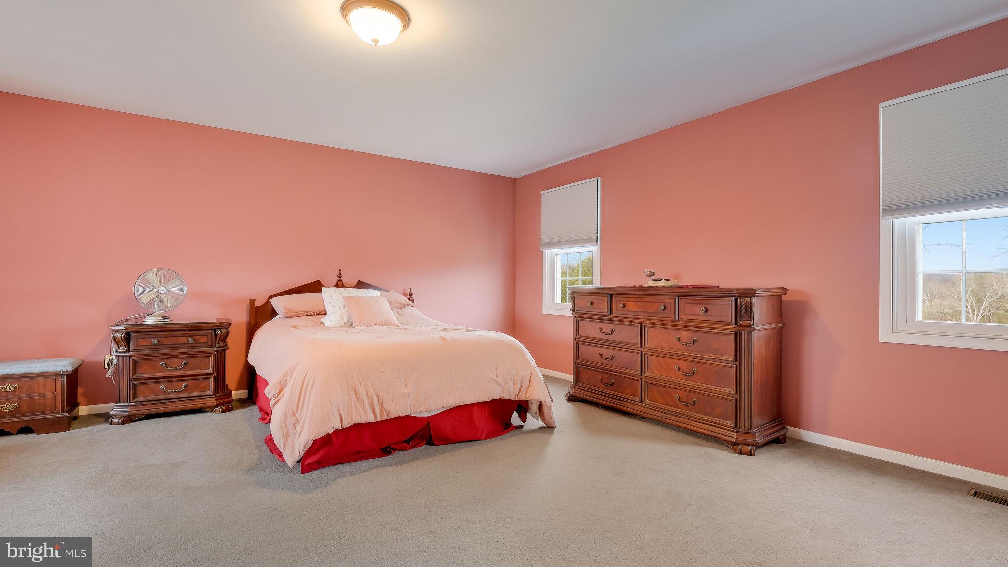 LANGSTOON - Residential