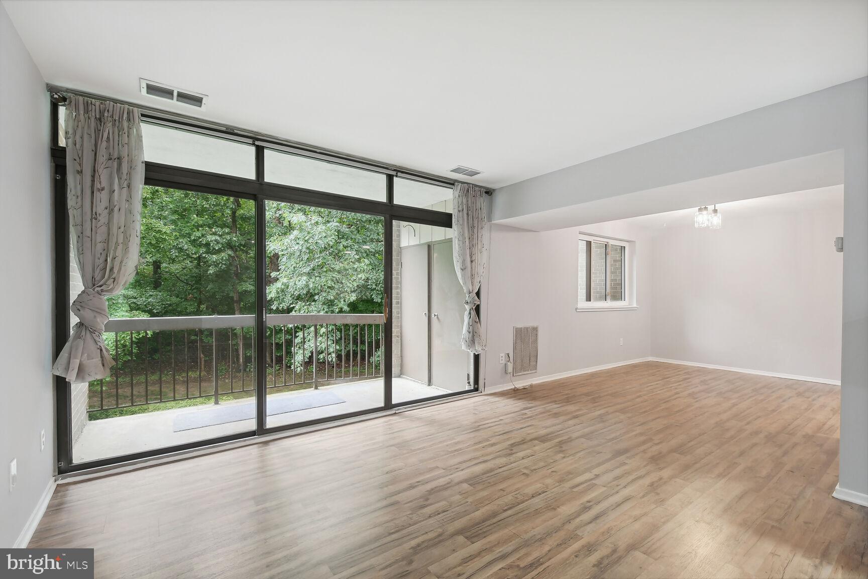 BENTANA PARK - Residential Lease