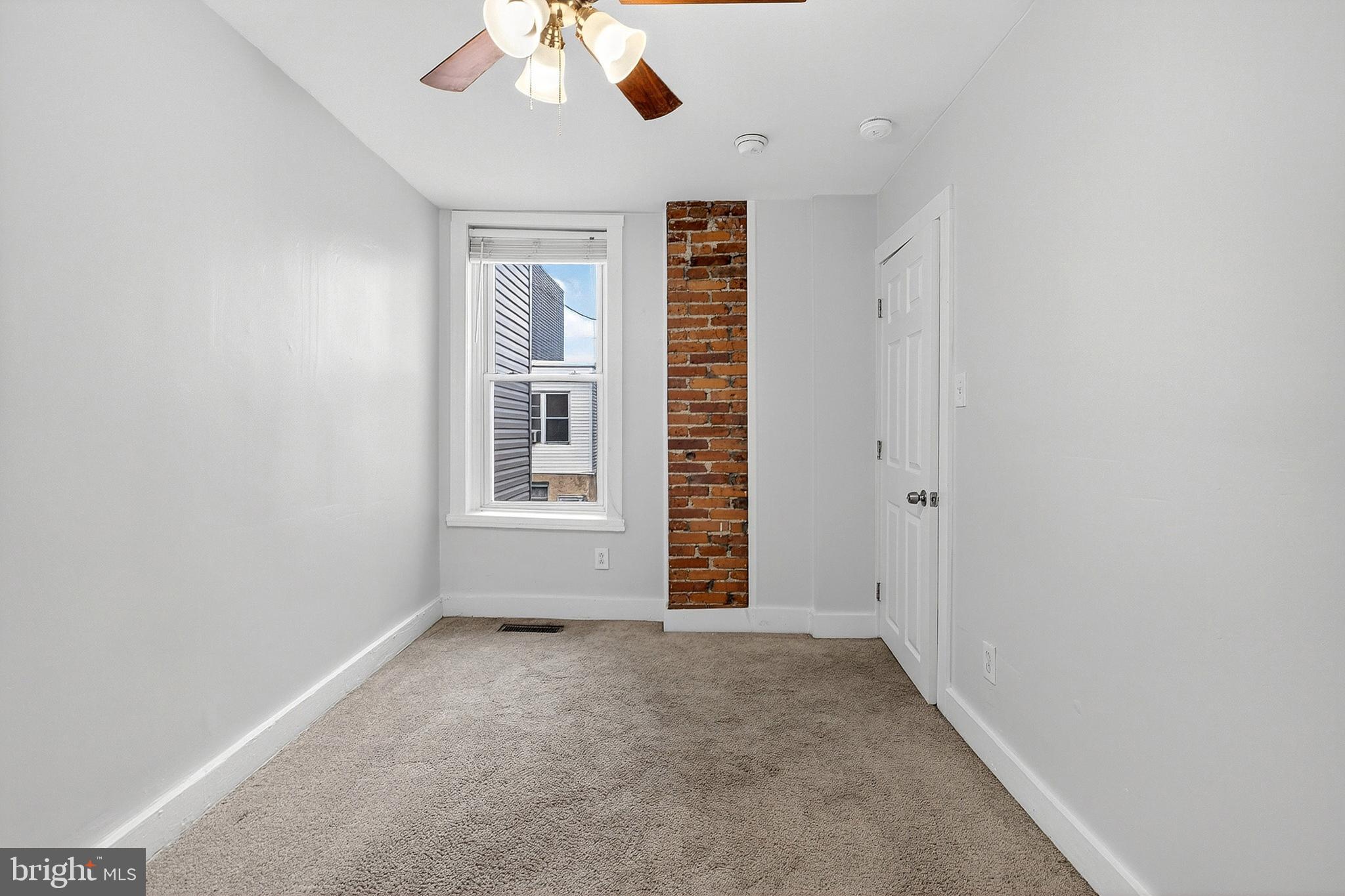 POINT BREEZE - Residential