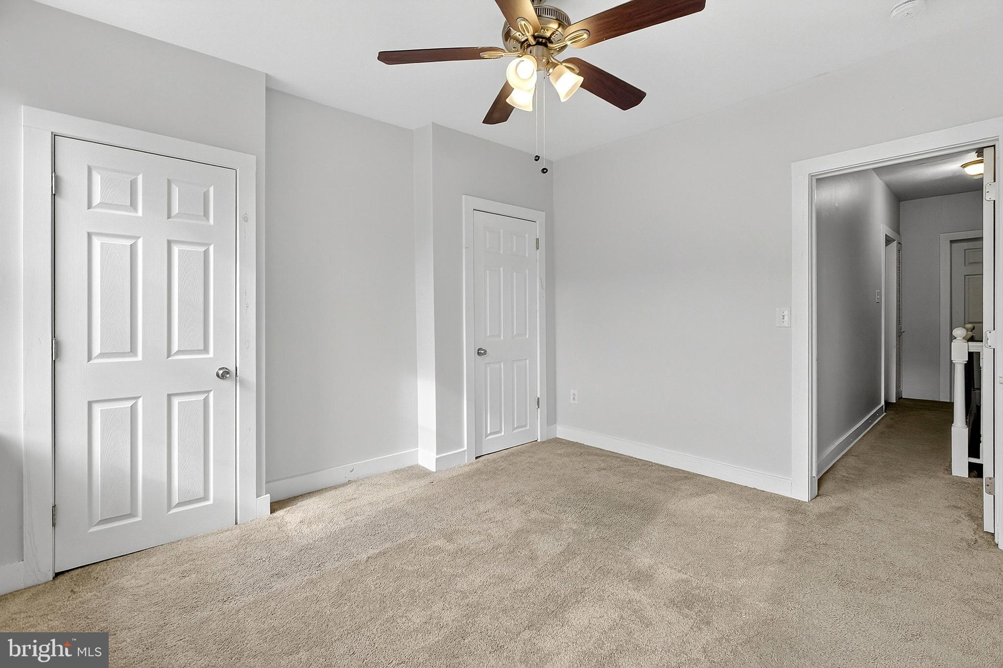 POINT BREEZE - Residential