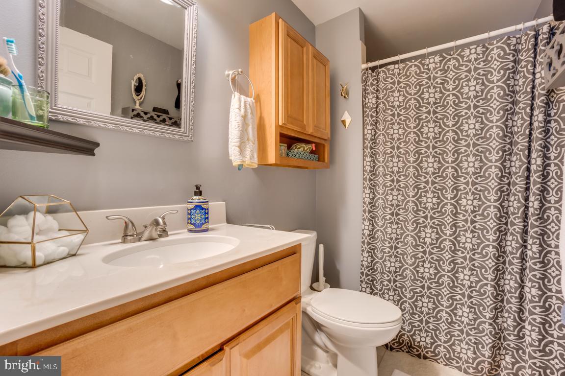 BREEZEWOOD - Residential