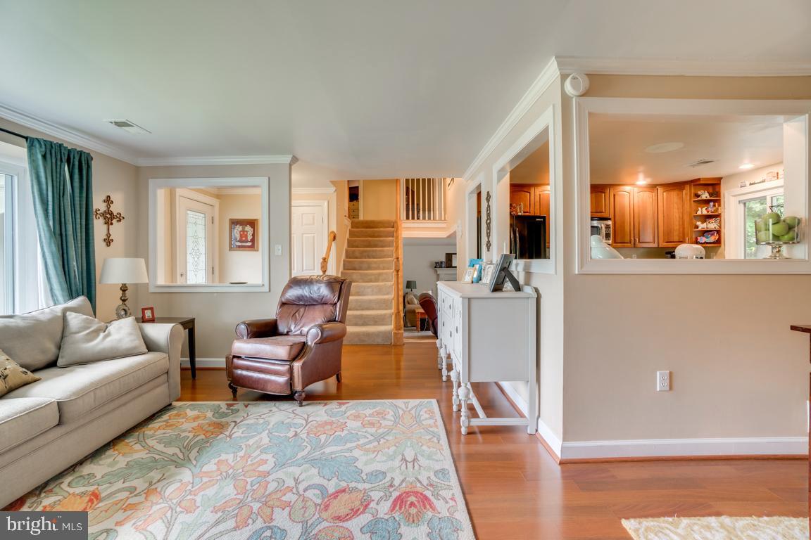 BREEZEWOOD - Residential