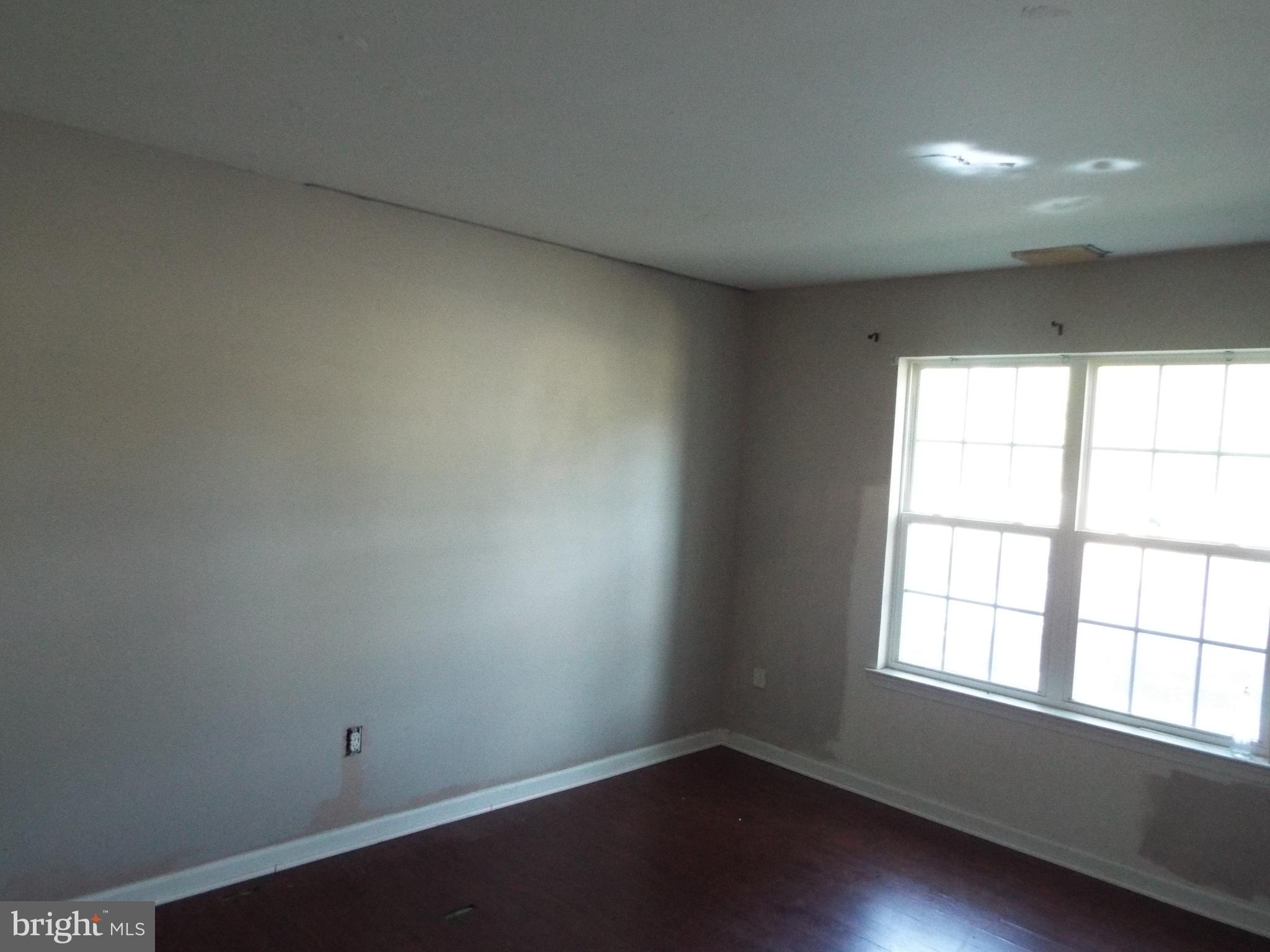 ROLLINGWOOD - Residential