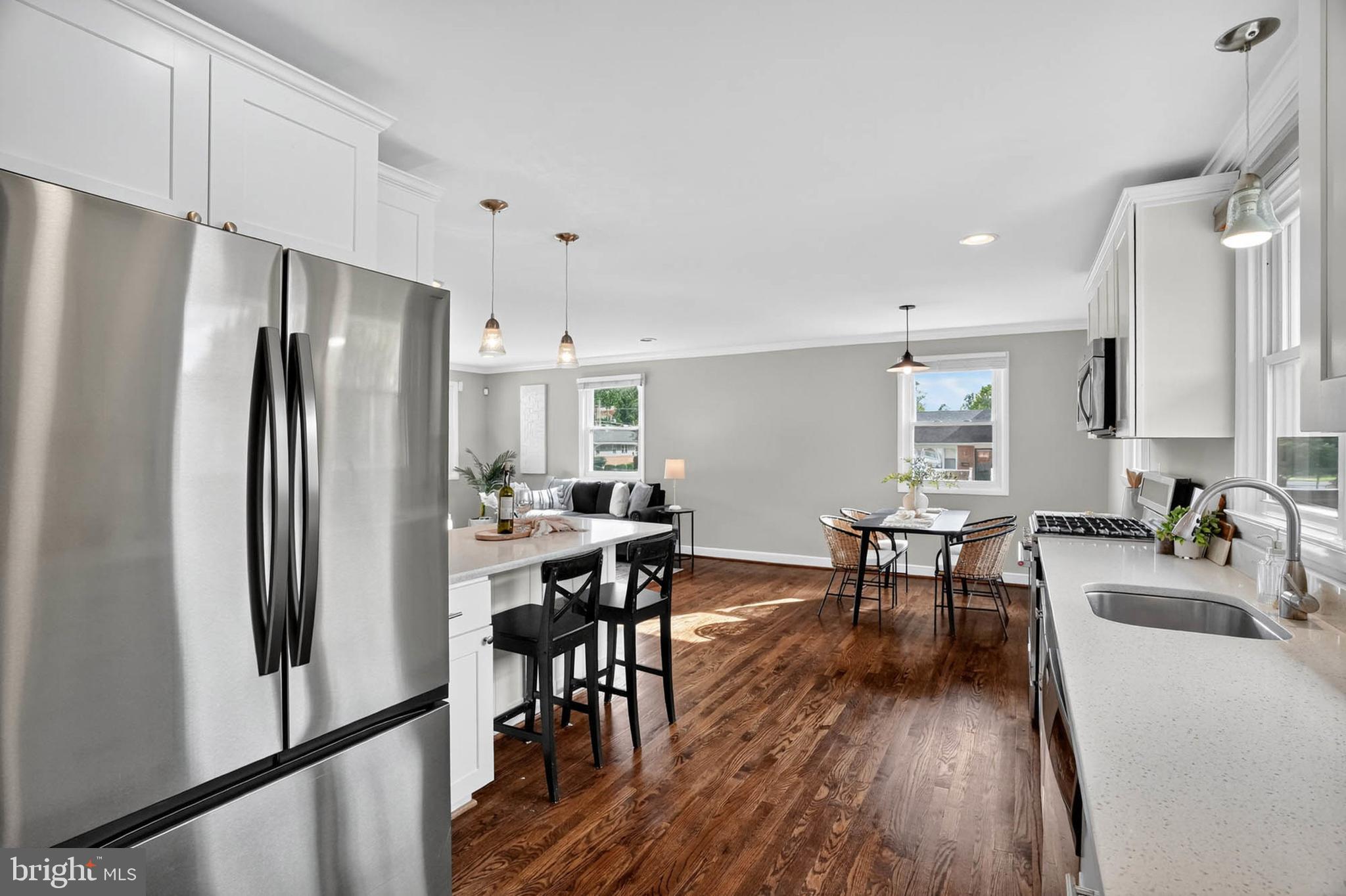 COLONIAL GARDENS - Residential