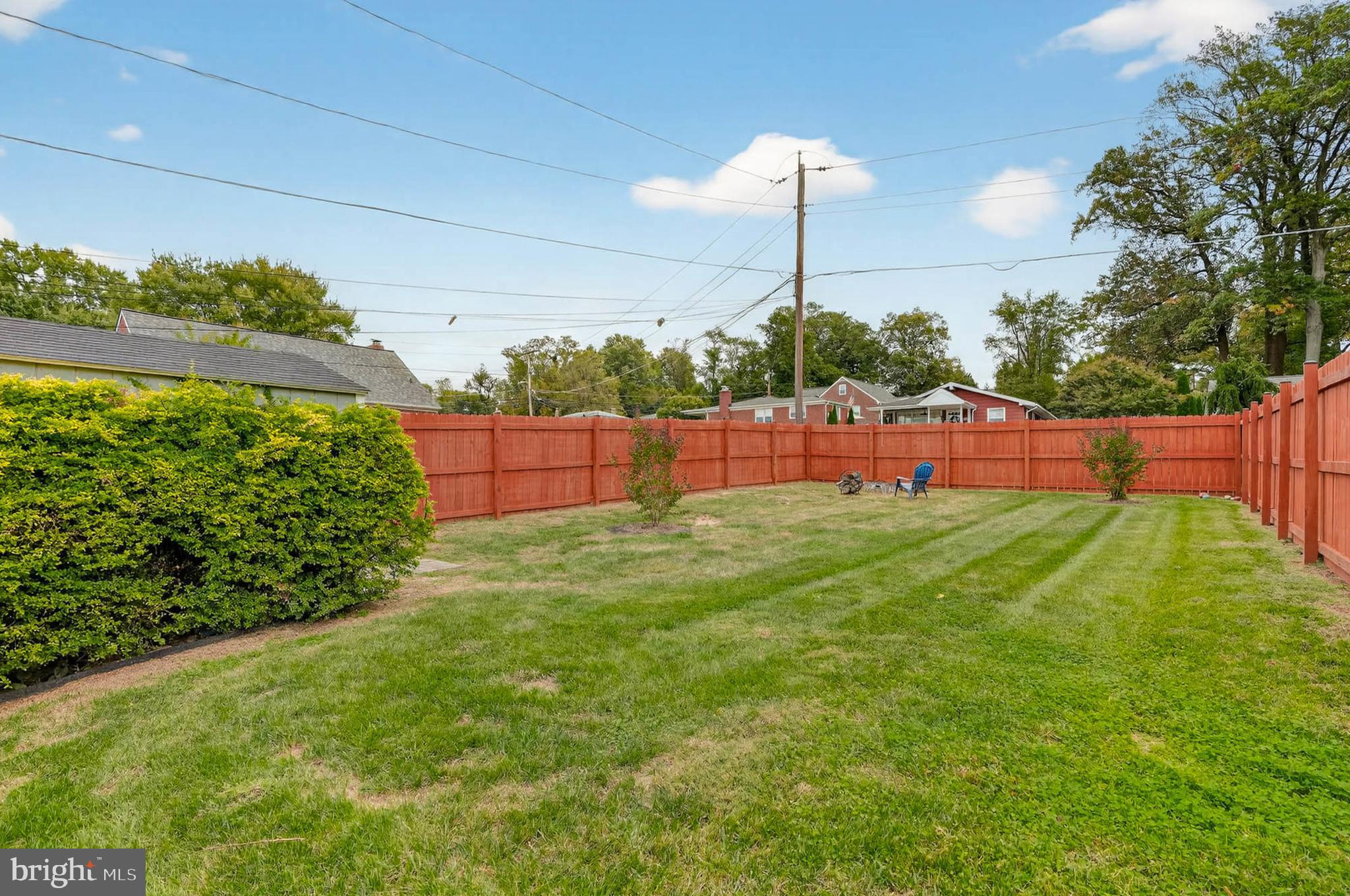 COLONIAL GARDENS - Residential