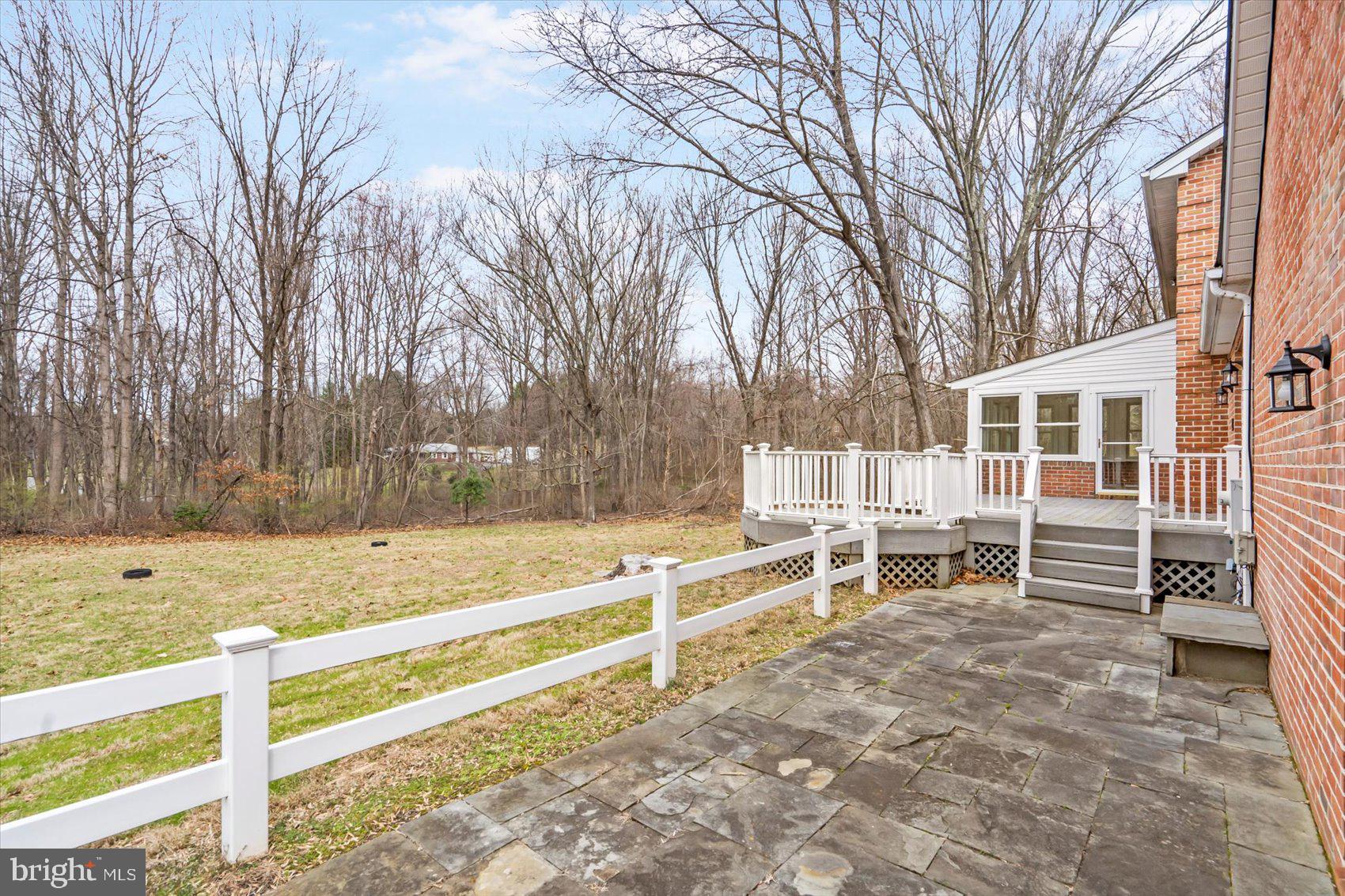 LAKE HILL ESTATES - Residential