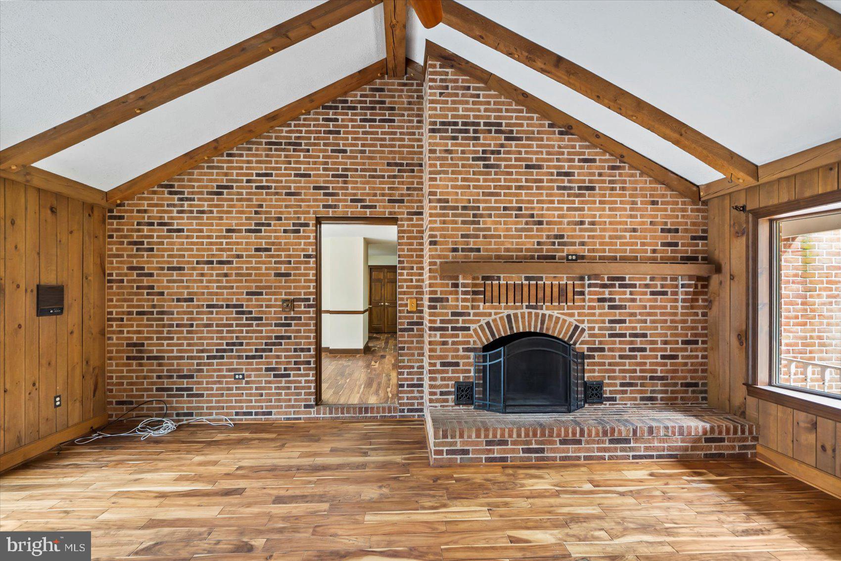 LAKE HILL ESTATES - Residential