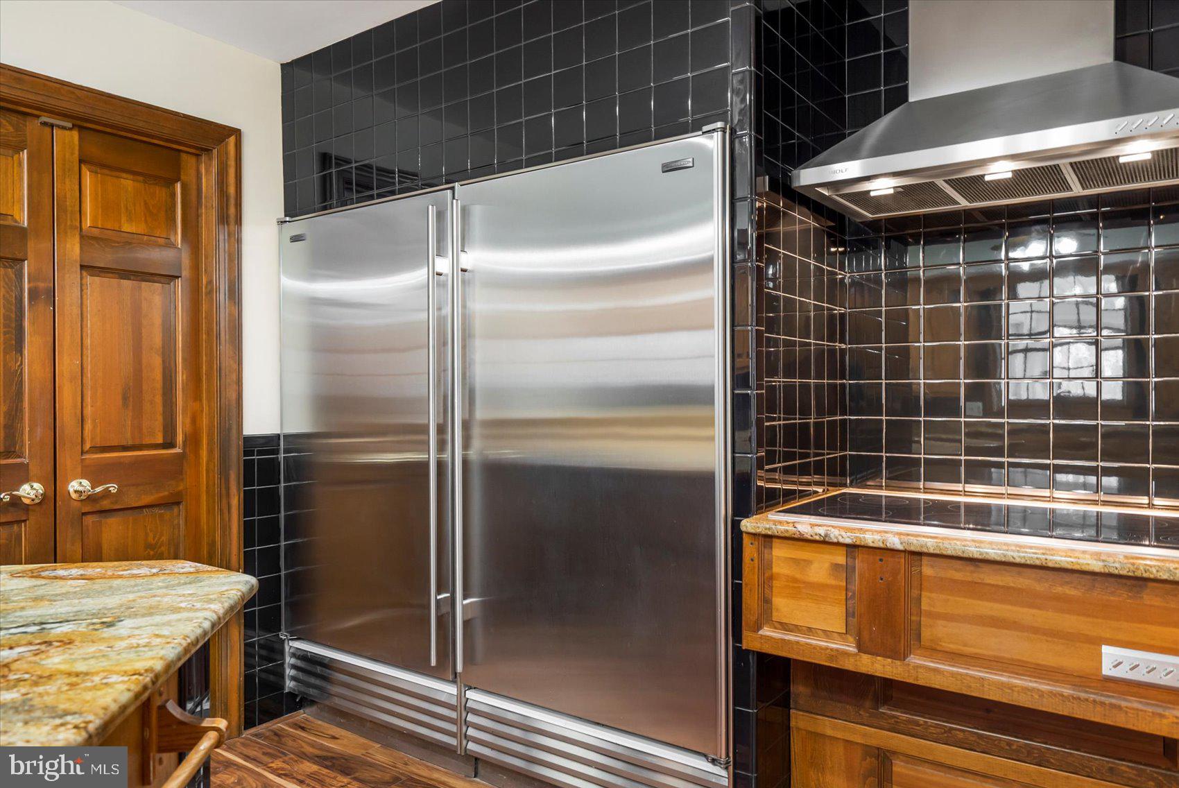 LAKE HILL ESTATES - Residential