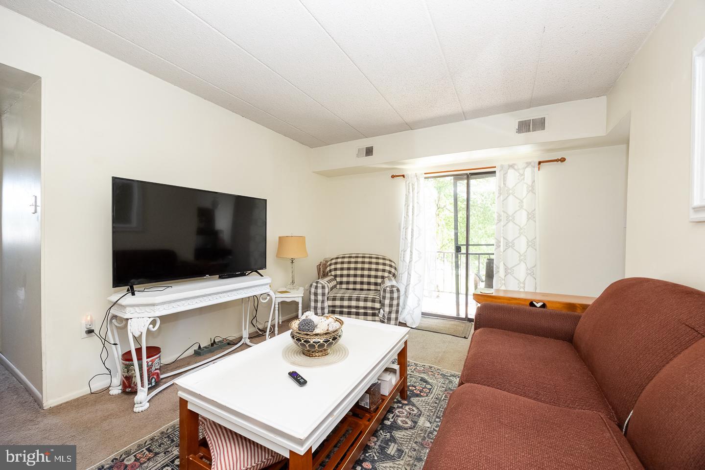 1709 VALLEY DRIVE 1709