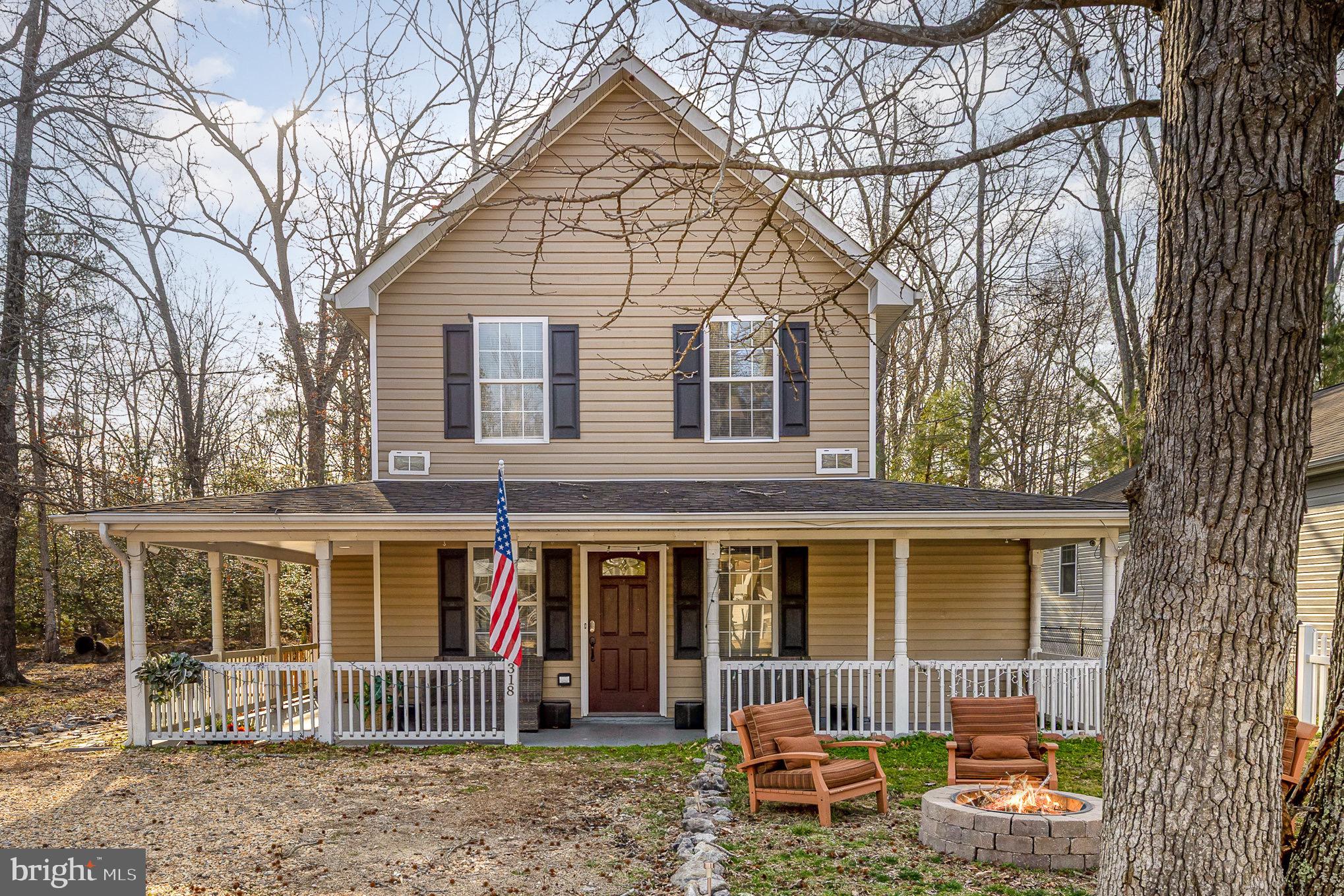 TOWN OF COLONIAL BEACH - Residential Lease