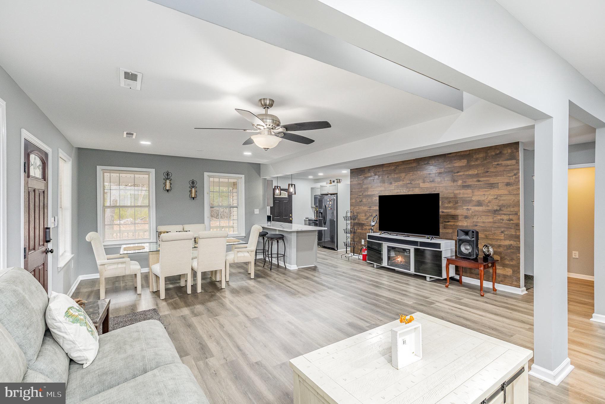 TOWN OF COLONIAL BEACH - Residential Lease