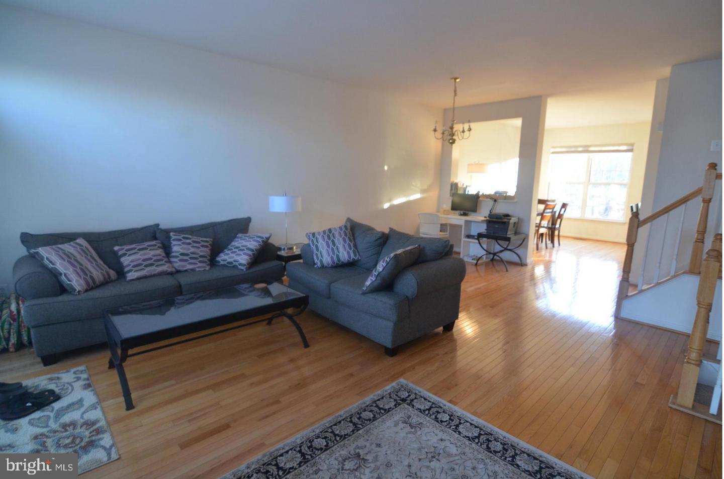 RANDOM HILLS LAND BAY - Residential Lease