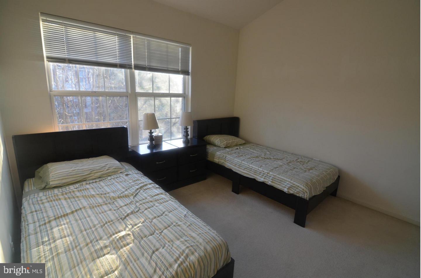 RANDOM HILLS LAND BAY - Residential Lease