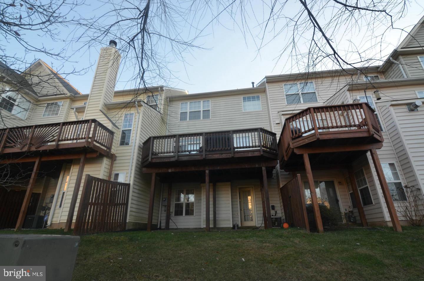 RANDOM HILLS LAND BAY - Residential Lease