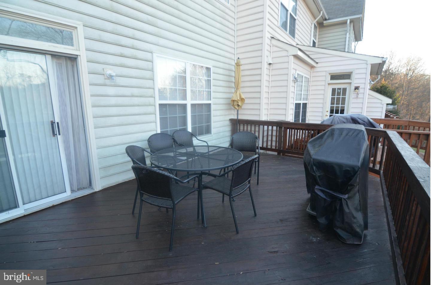 RANDOM HILLS LAND BAY - Residential Lease