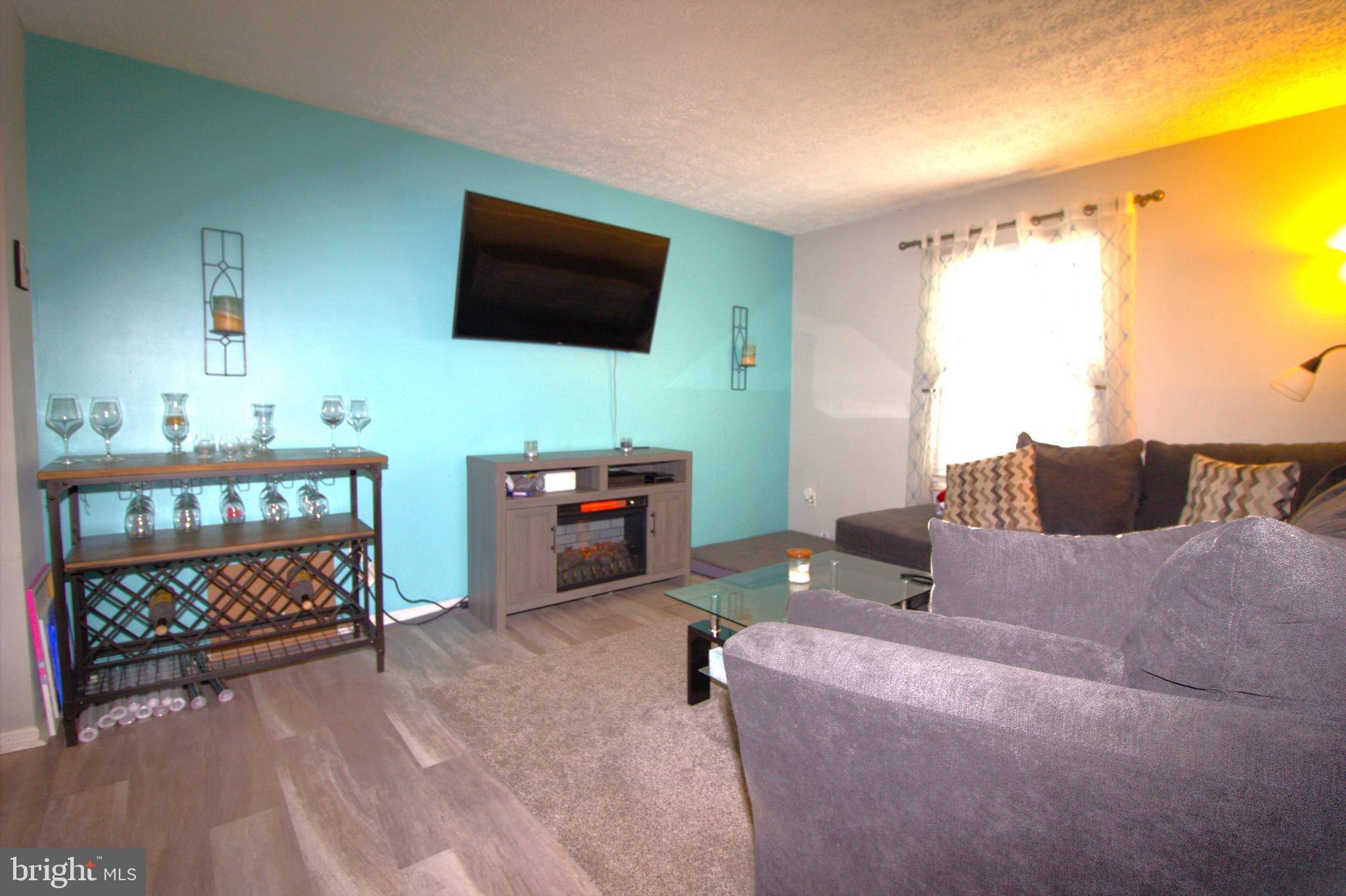 EMMORTON - Residential