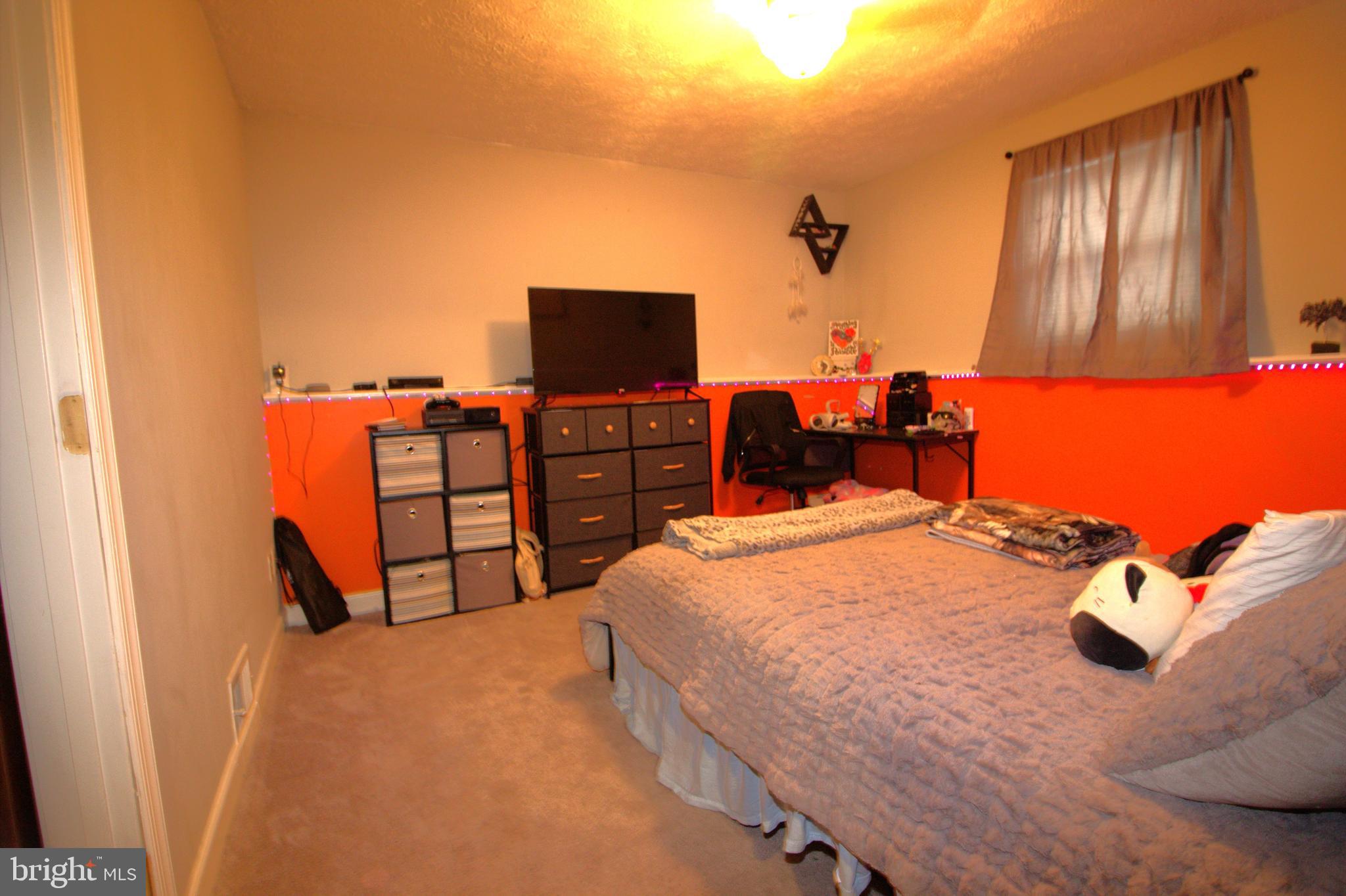 EMMORTON - Residential