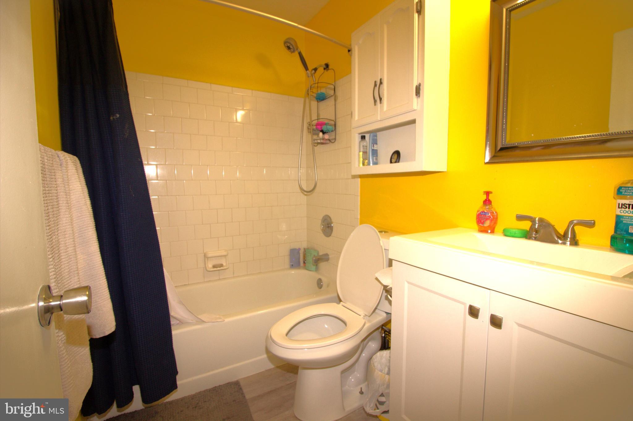 EMMORTON - Residential