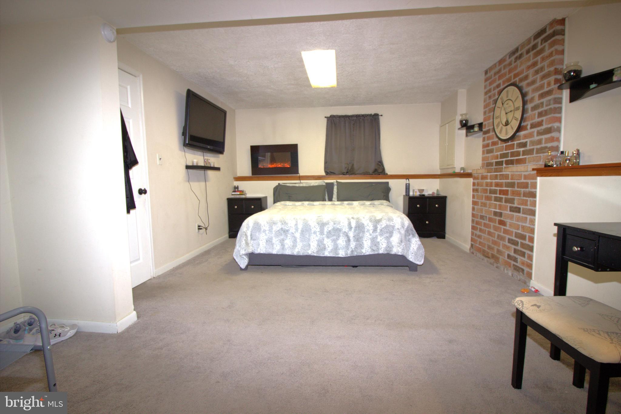 EMMORTON - Residential