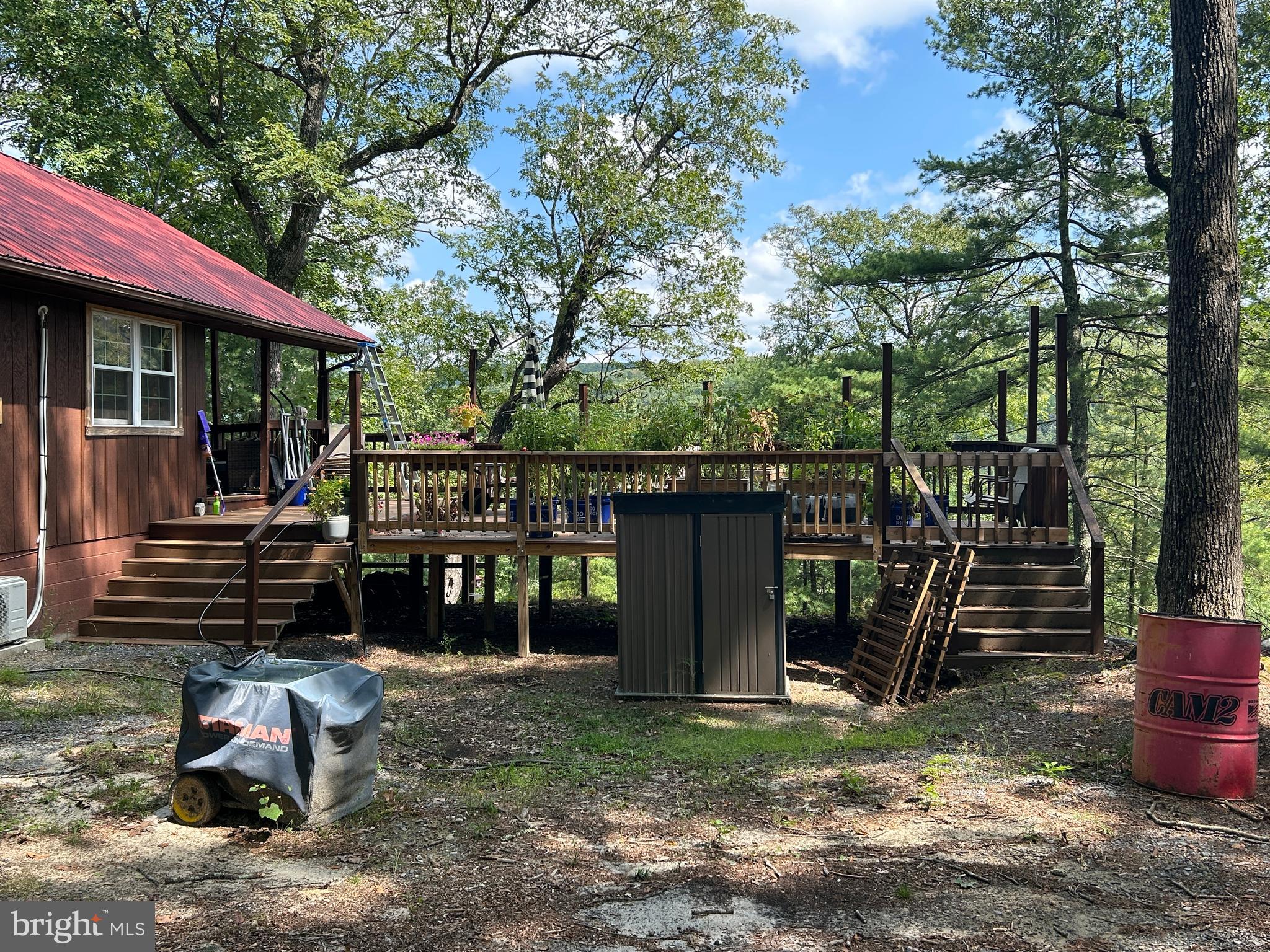 RITTERS HIDDEN VALLEY ESTATES - Residential