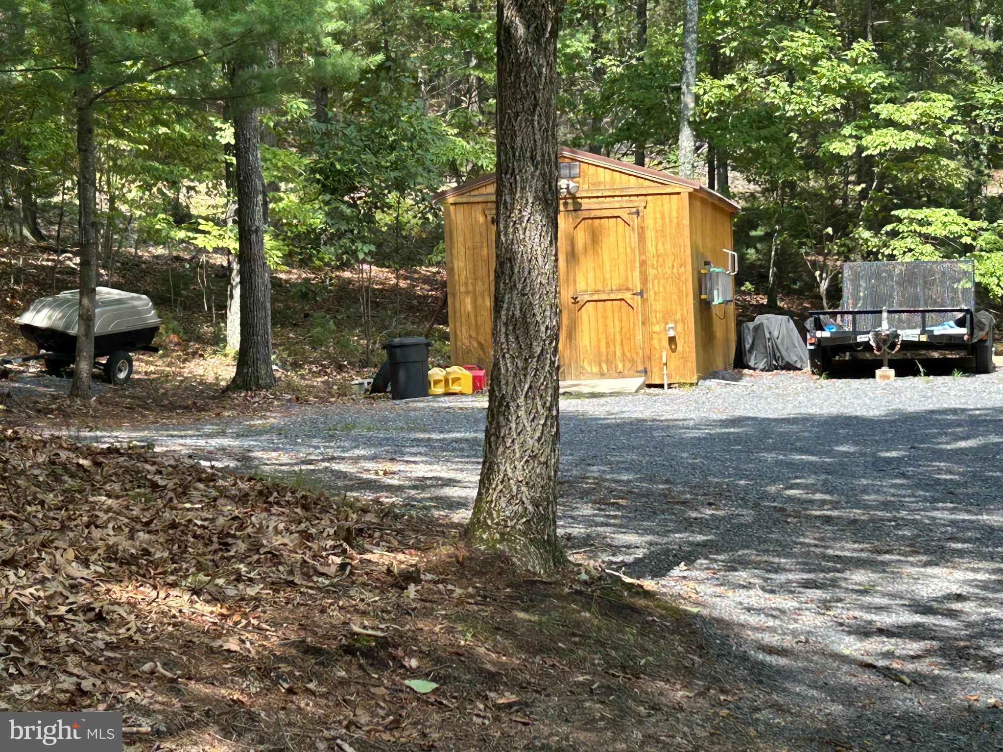 RITTERS HIDDEN VALLEY ESTATES - Residential