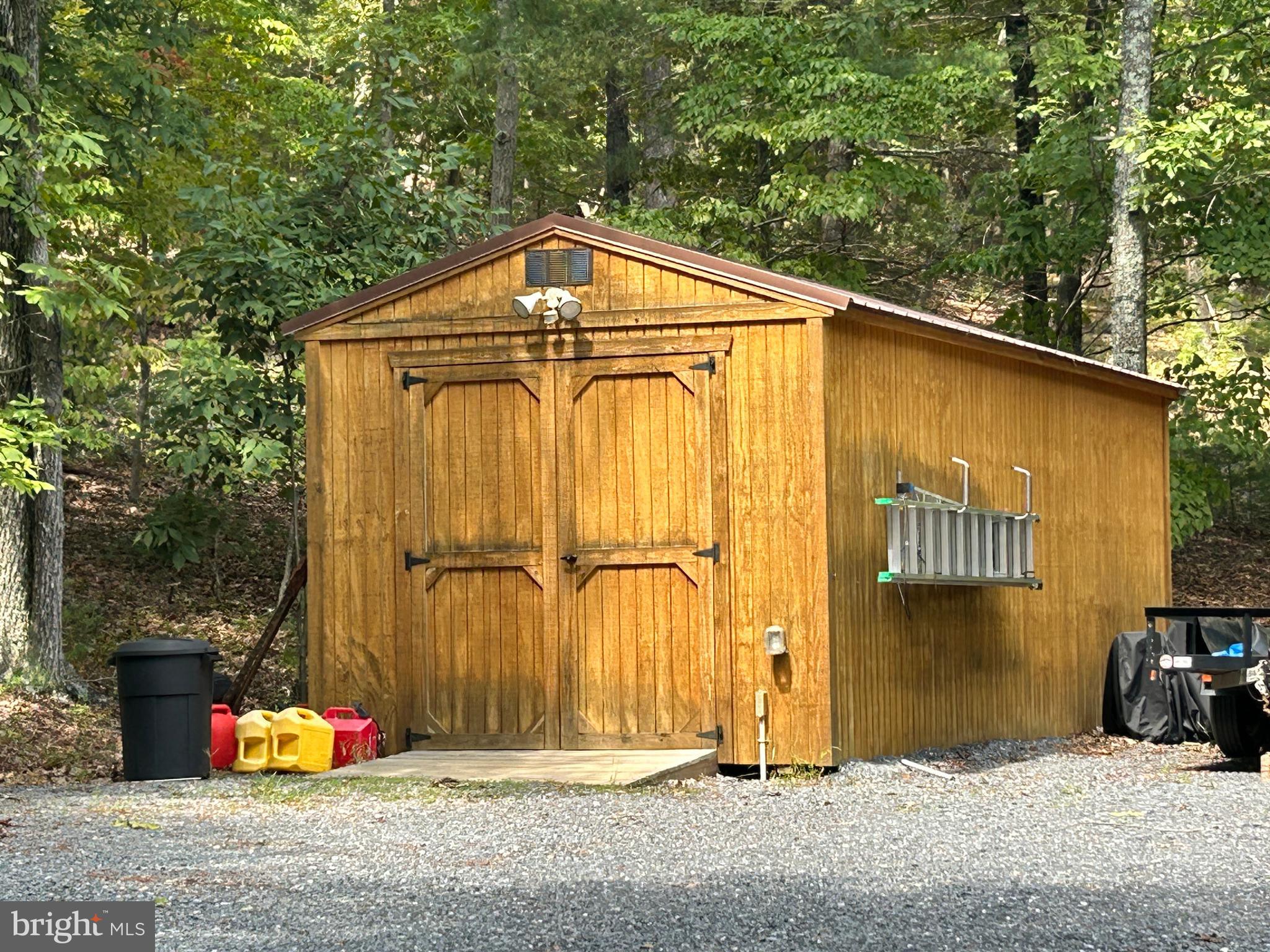 RITTERS HIDDEN VALLEY ESTATES - Residential