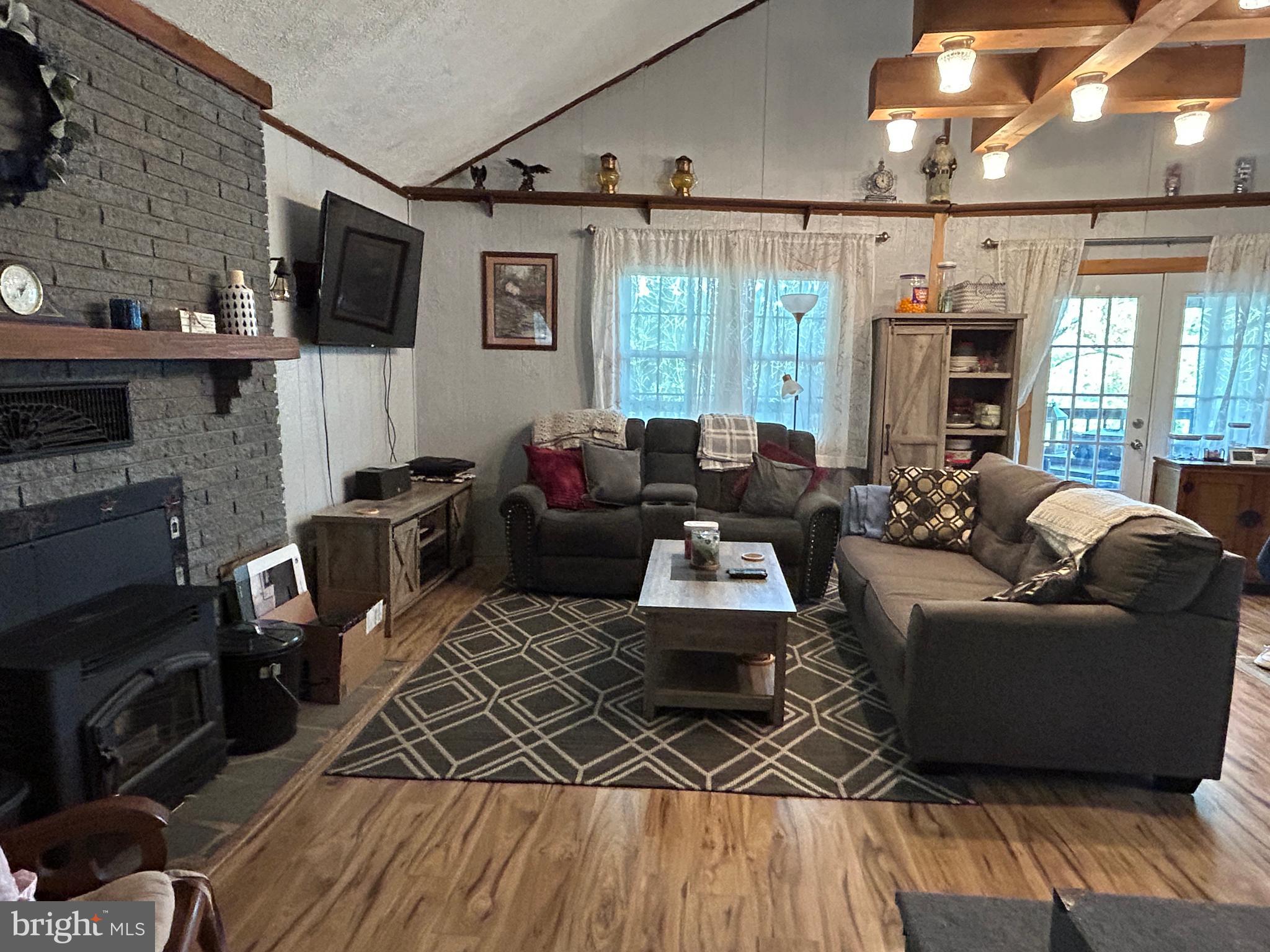 RITTERS HIDDEN VALLEY ESTATES - Residential