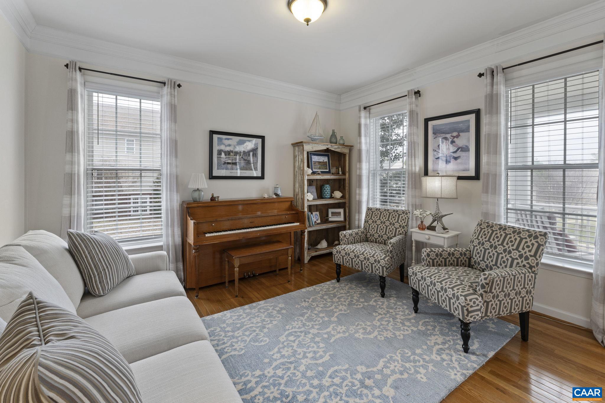 SPRING CREEK - Residential