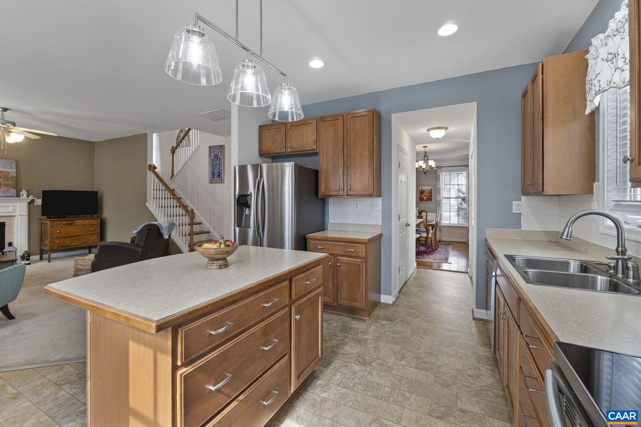 SPRING CREEK - Residential