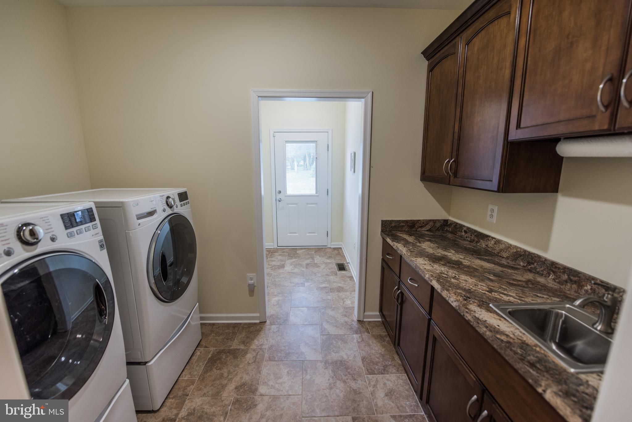 SHEPHERDS RETREAT - Residential