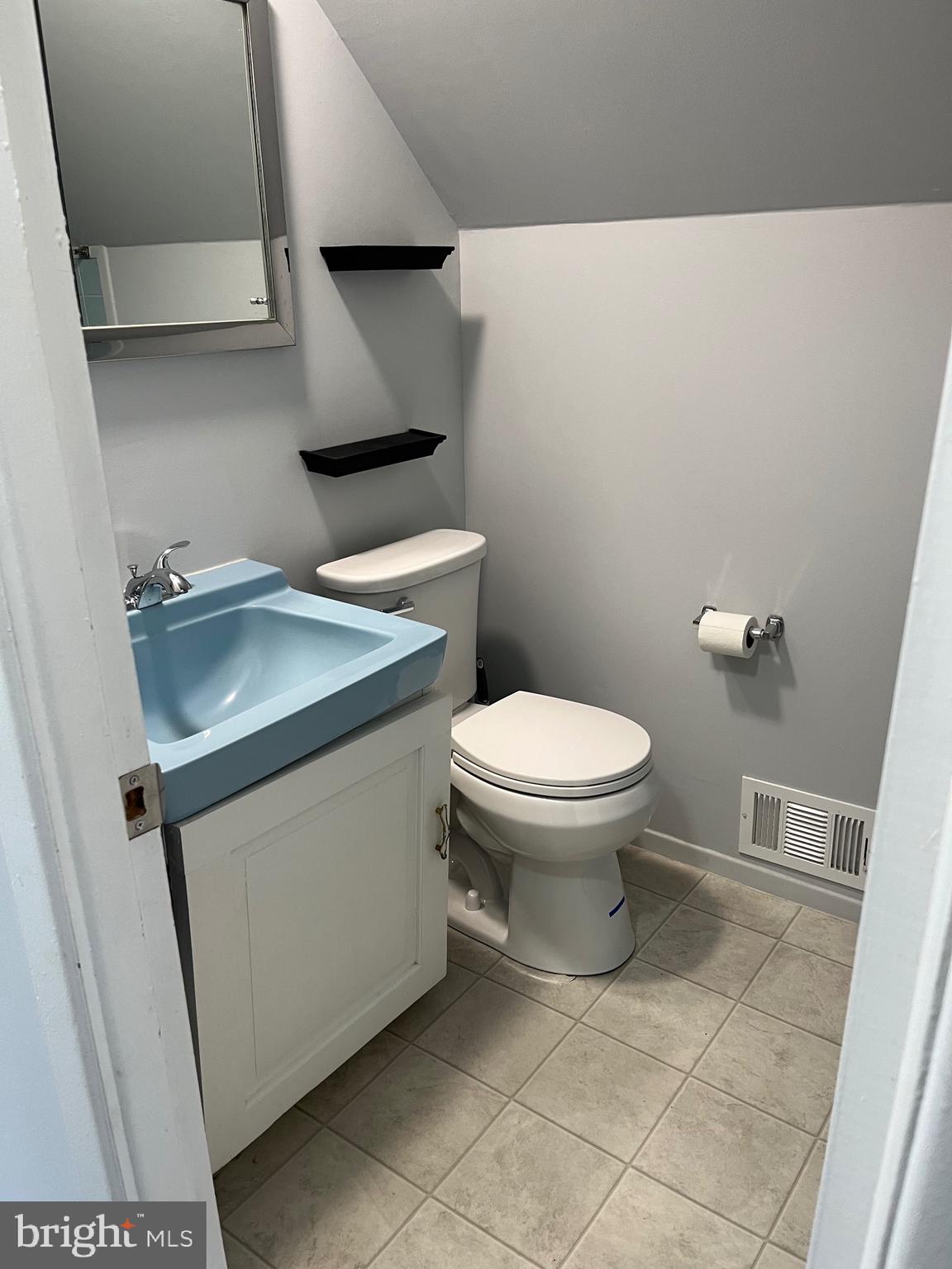 SOMERSET AT BELAIR - Residential Lease